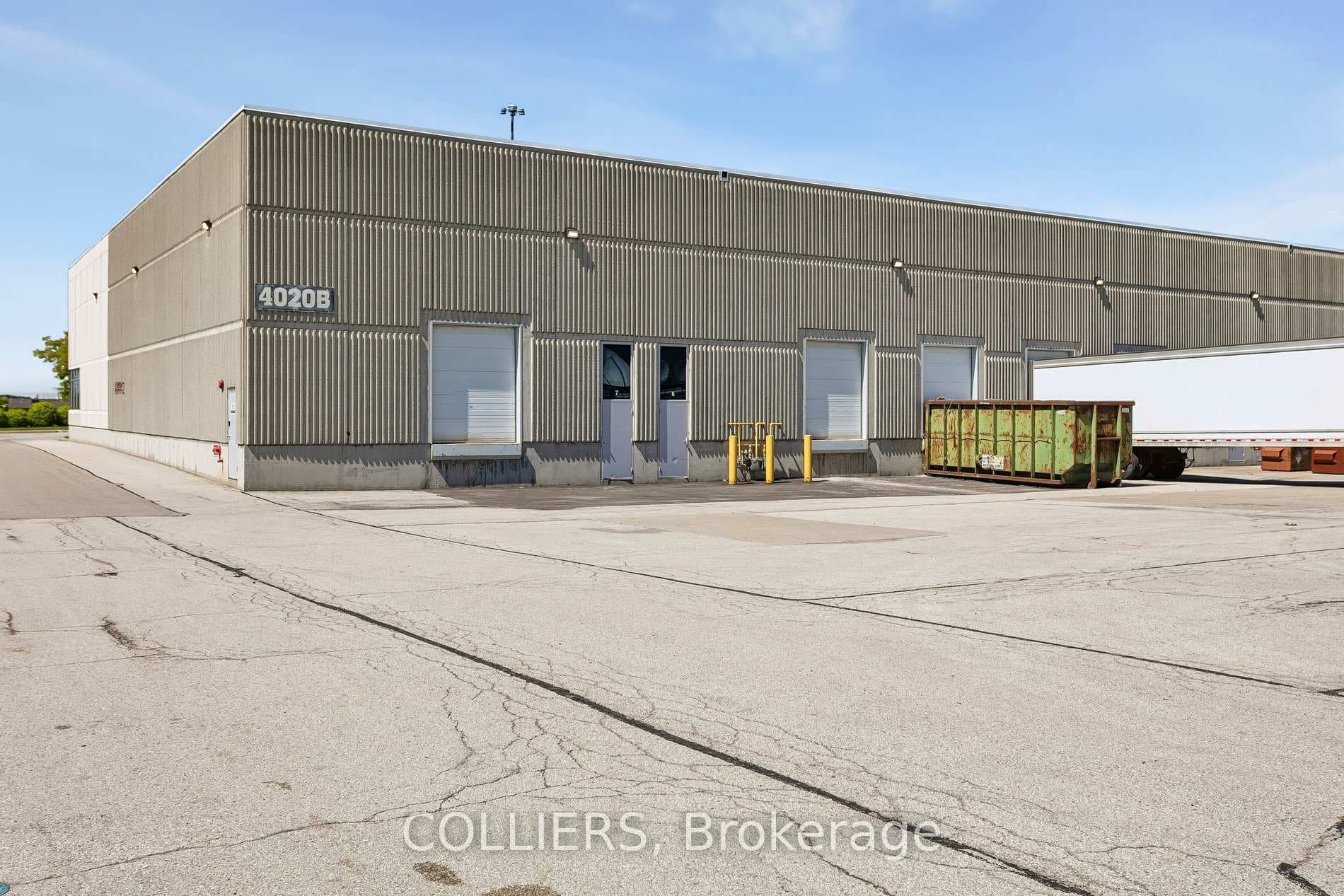 4020B Sladeview Crescent Unit 6 photo 10