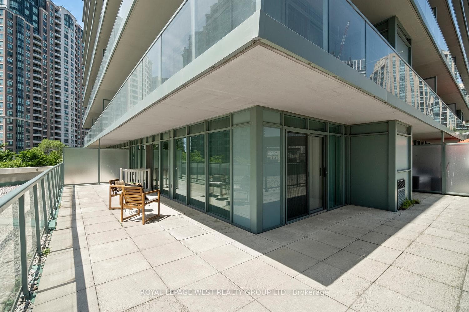 5508 Yonge Street Unit 202 photo 44