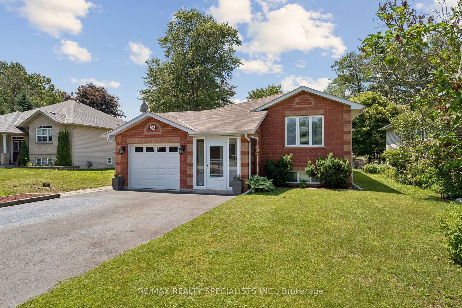 64 Smallman Drive photo 2