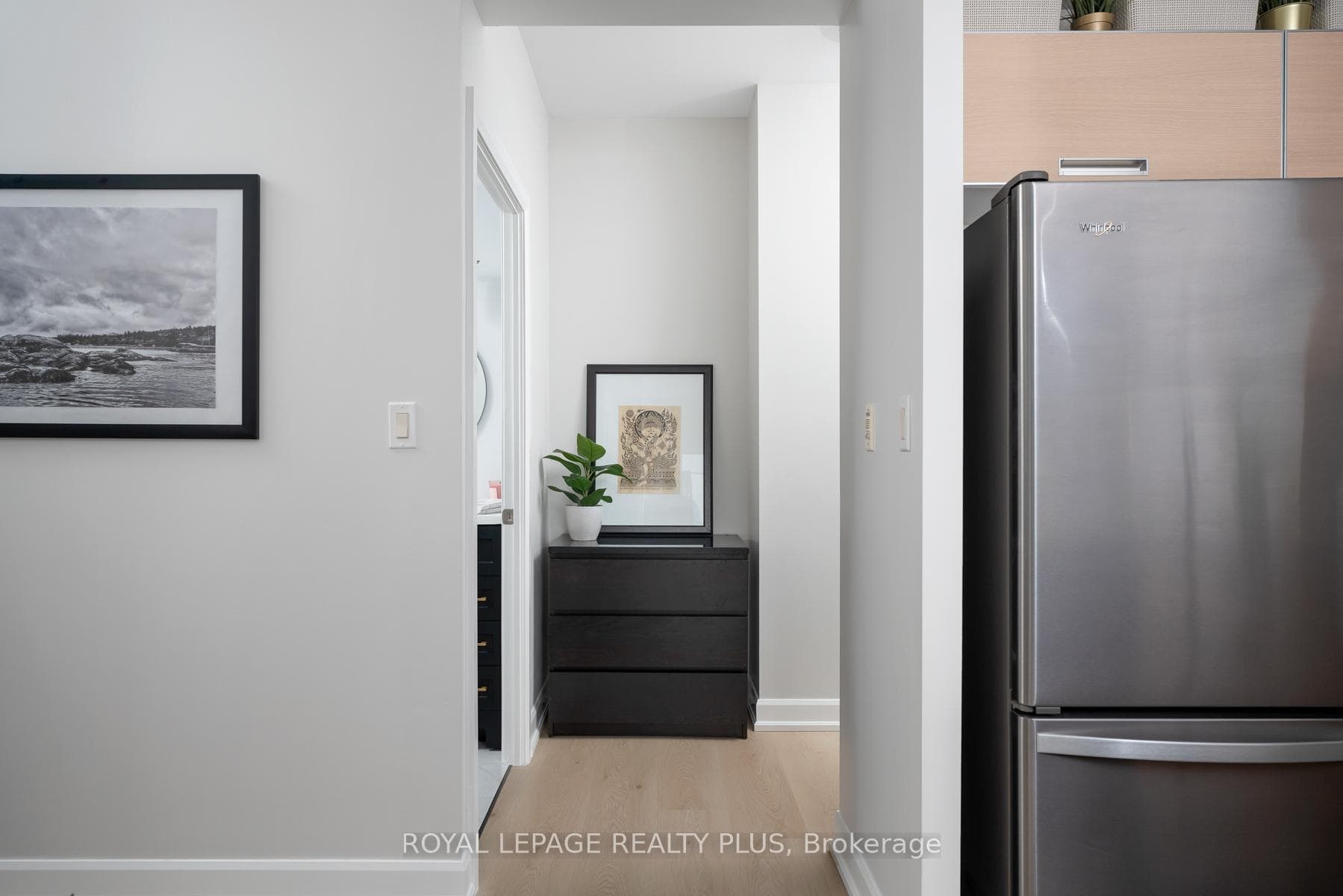 3391 Bloor Street Unit 907 photo 28