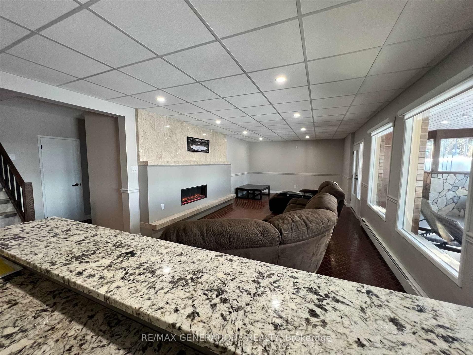 1397 Oliver Road photo 16