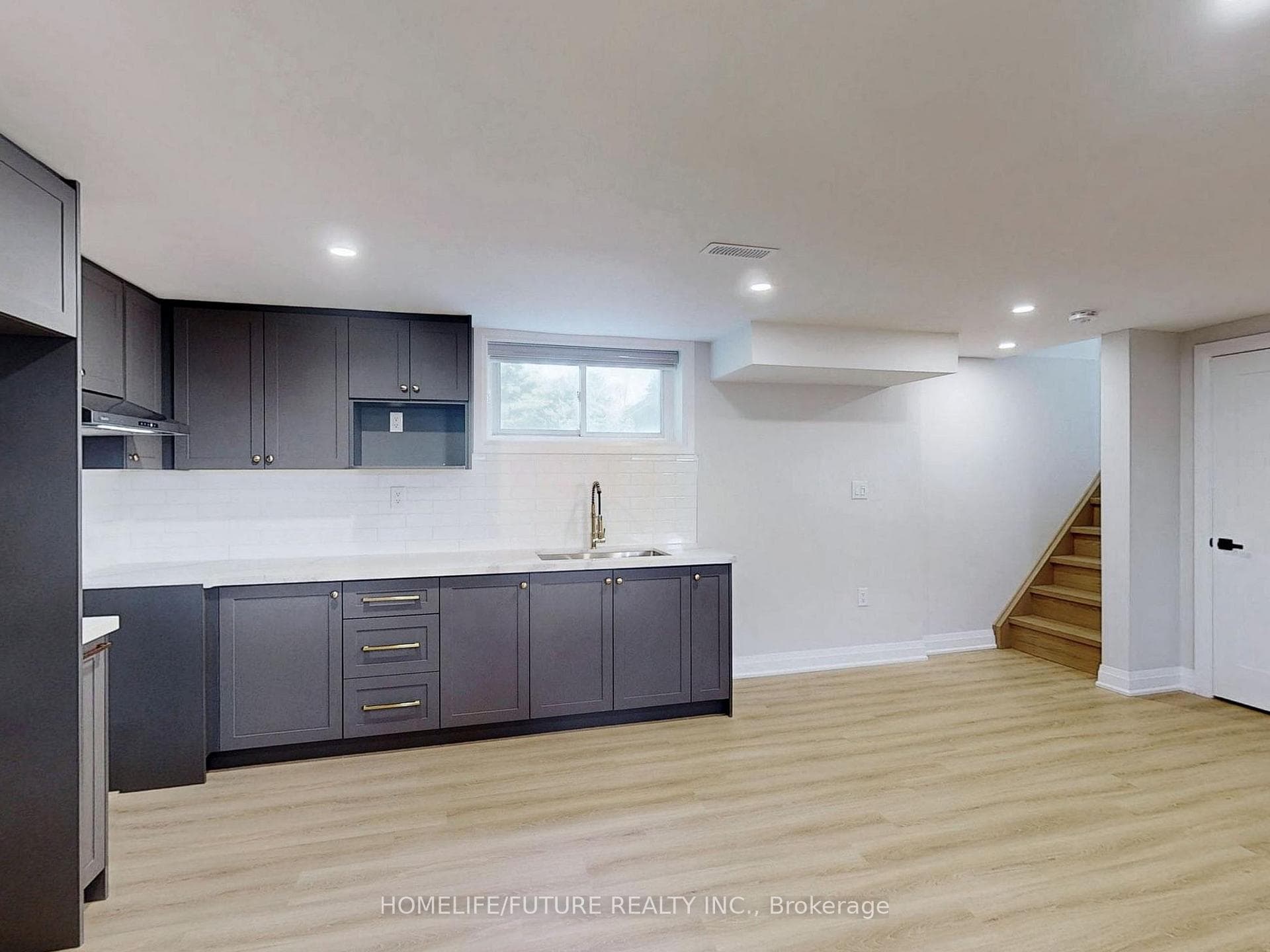 474 Taunton Road photo 27