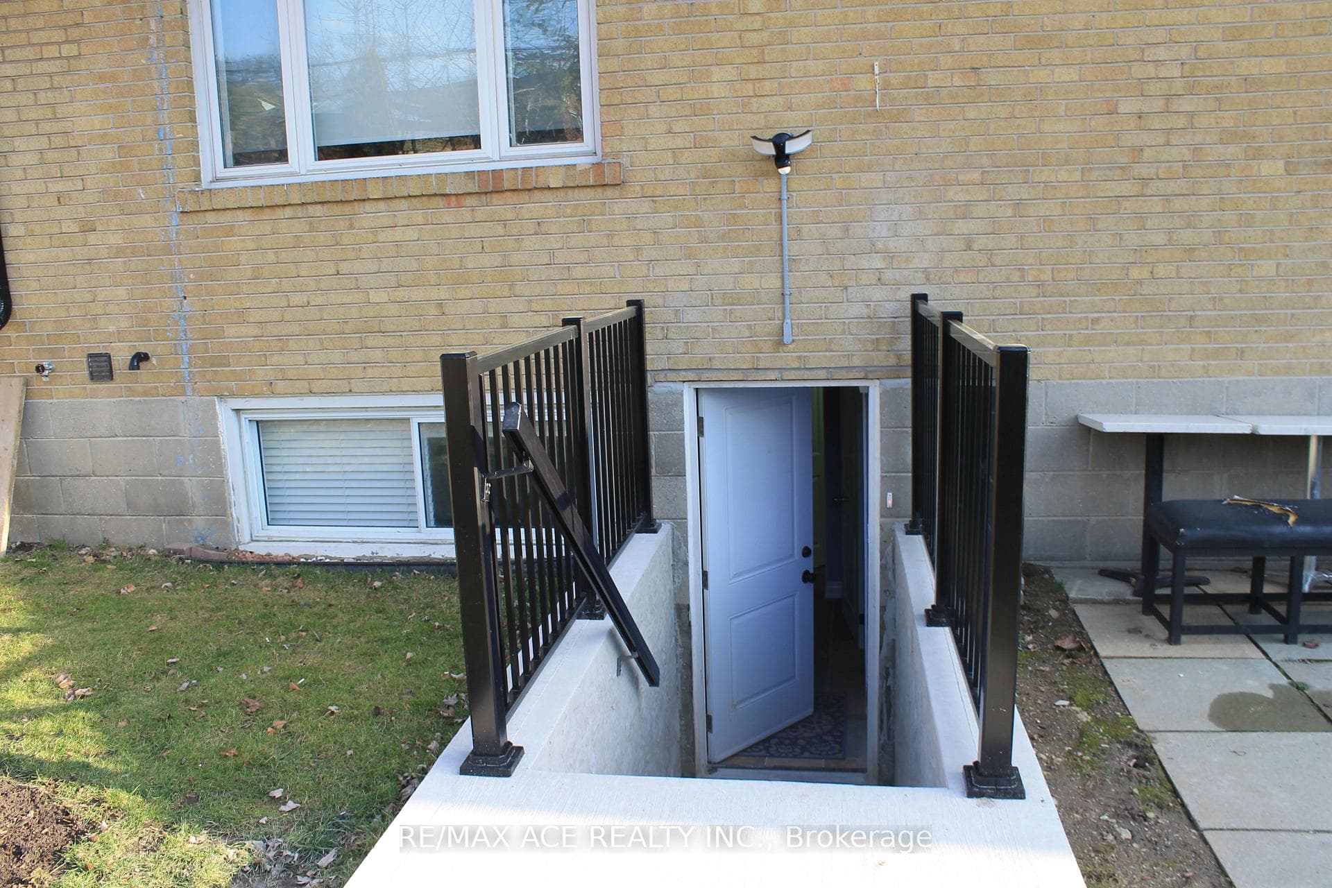 12 Ben Alder Drive Unit Bsmt photo 1
