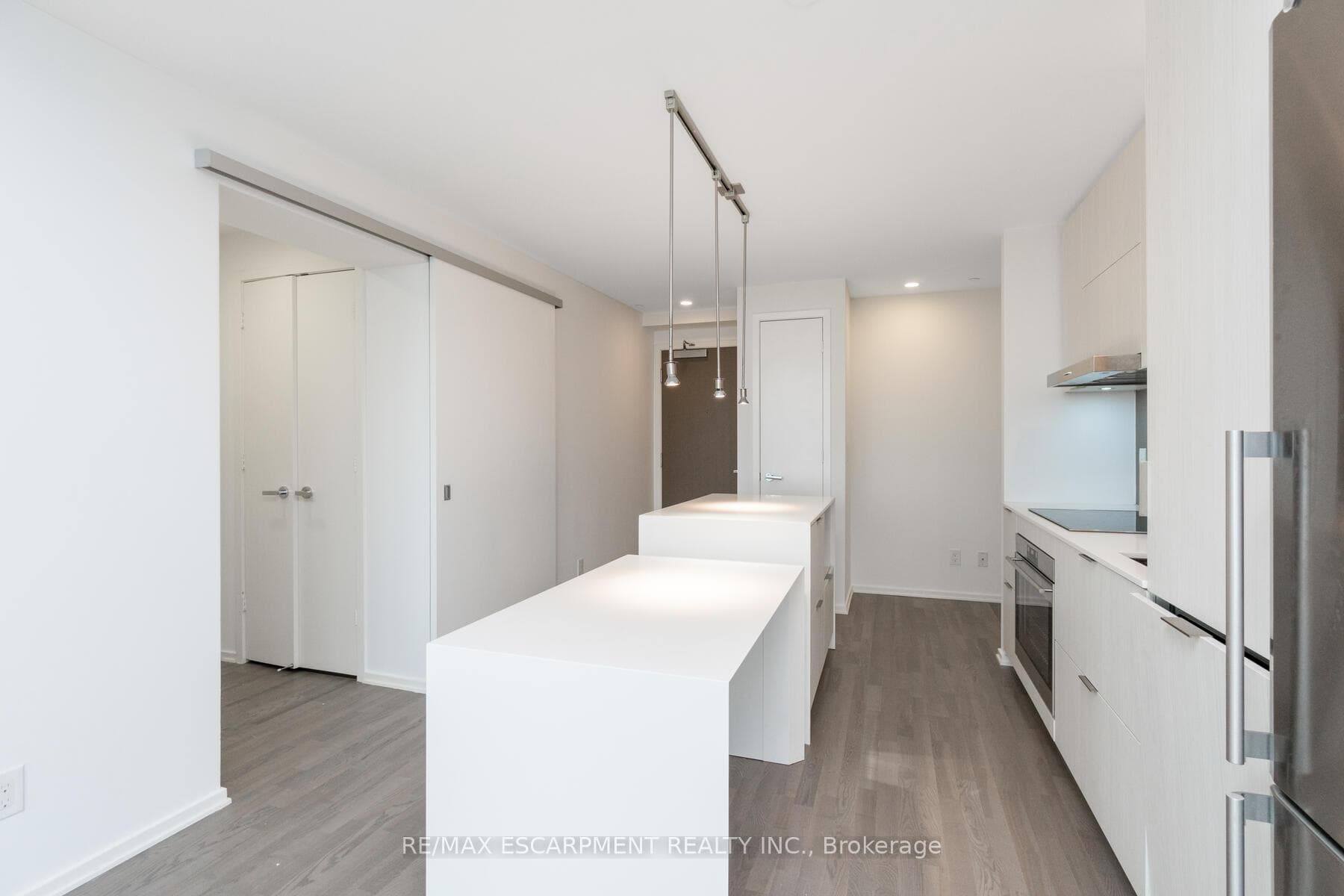 1 Bloor Street Unit 4106 photo 9