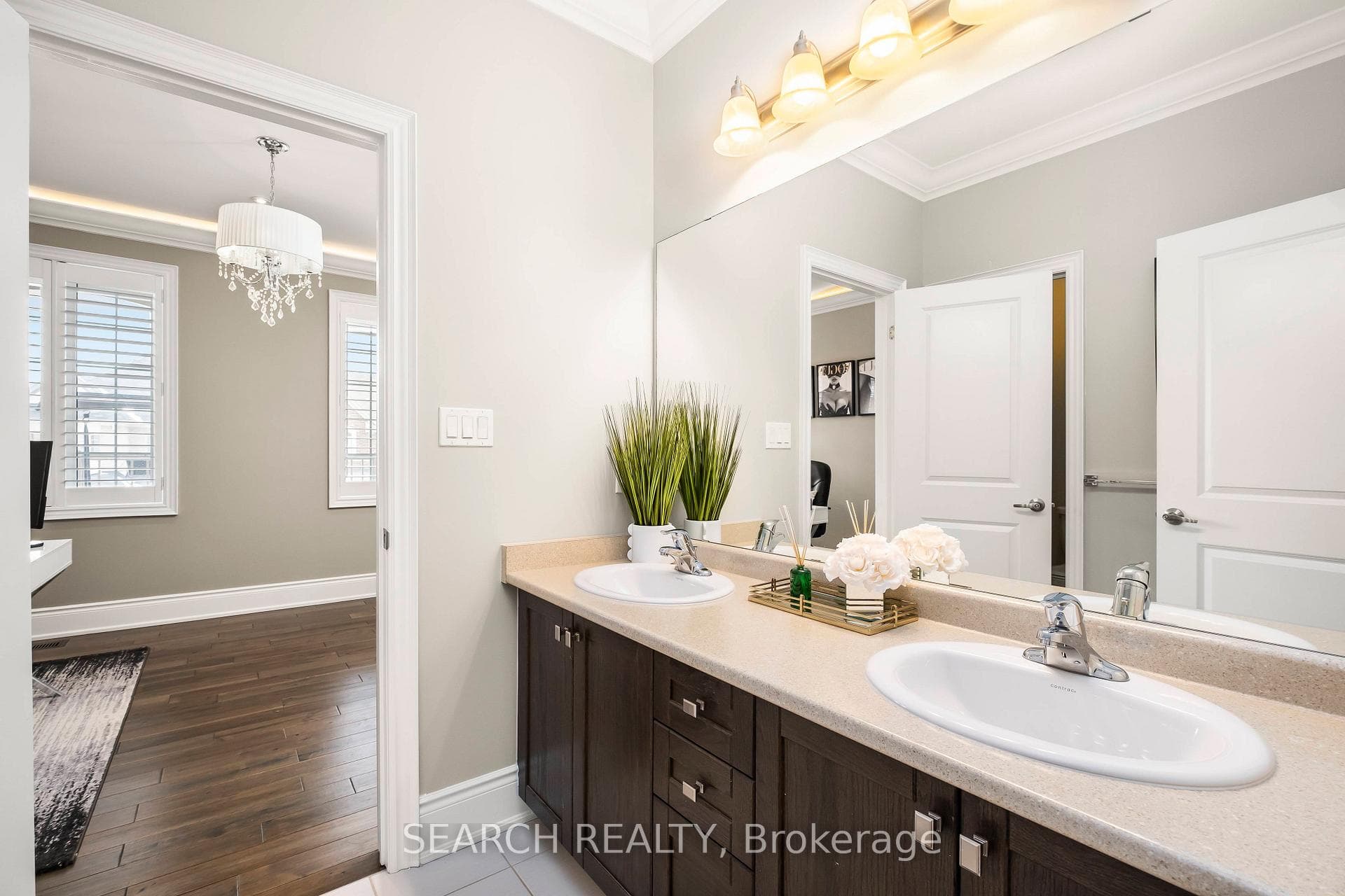 127 Beaconsfield Drive photo 19