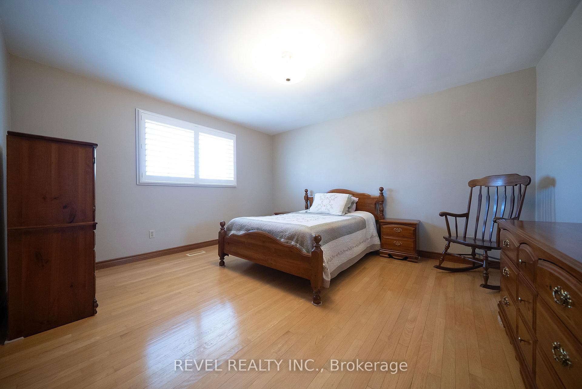 111 Greenfield Road photo 17
