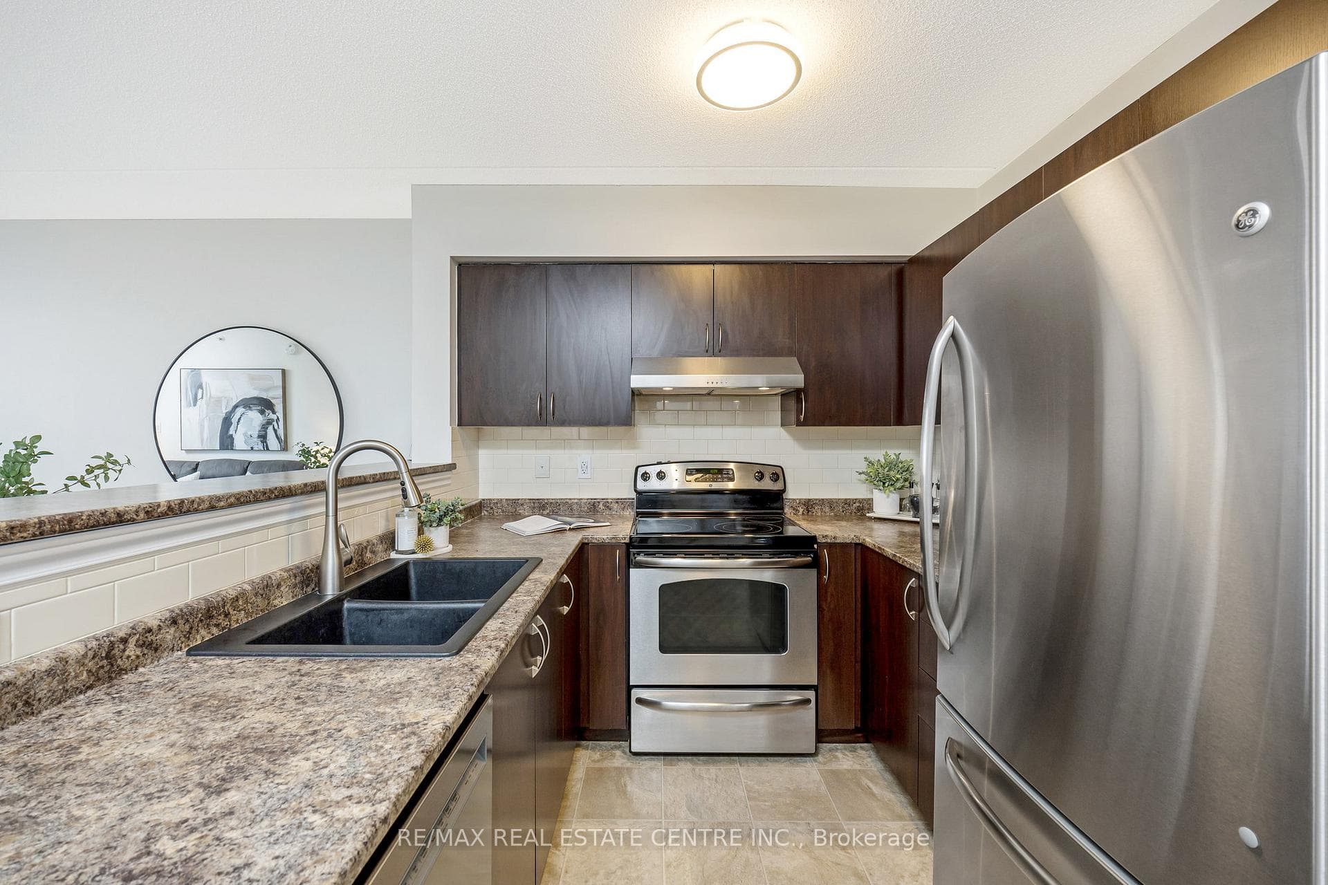 1340 Main Street Unit 309 photo 5