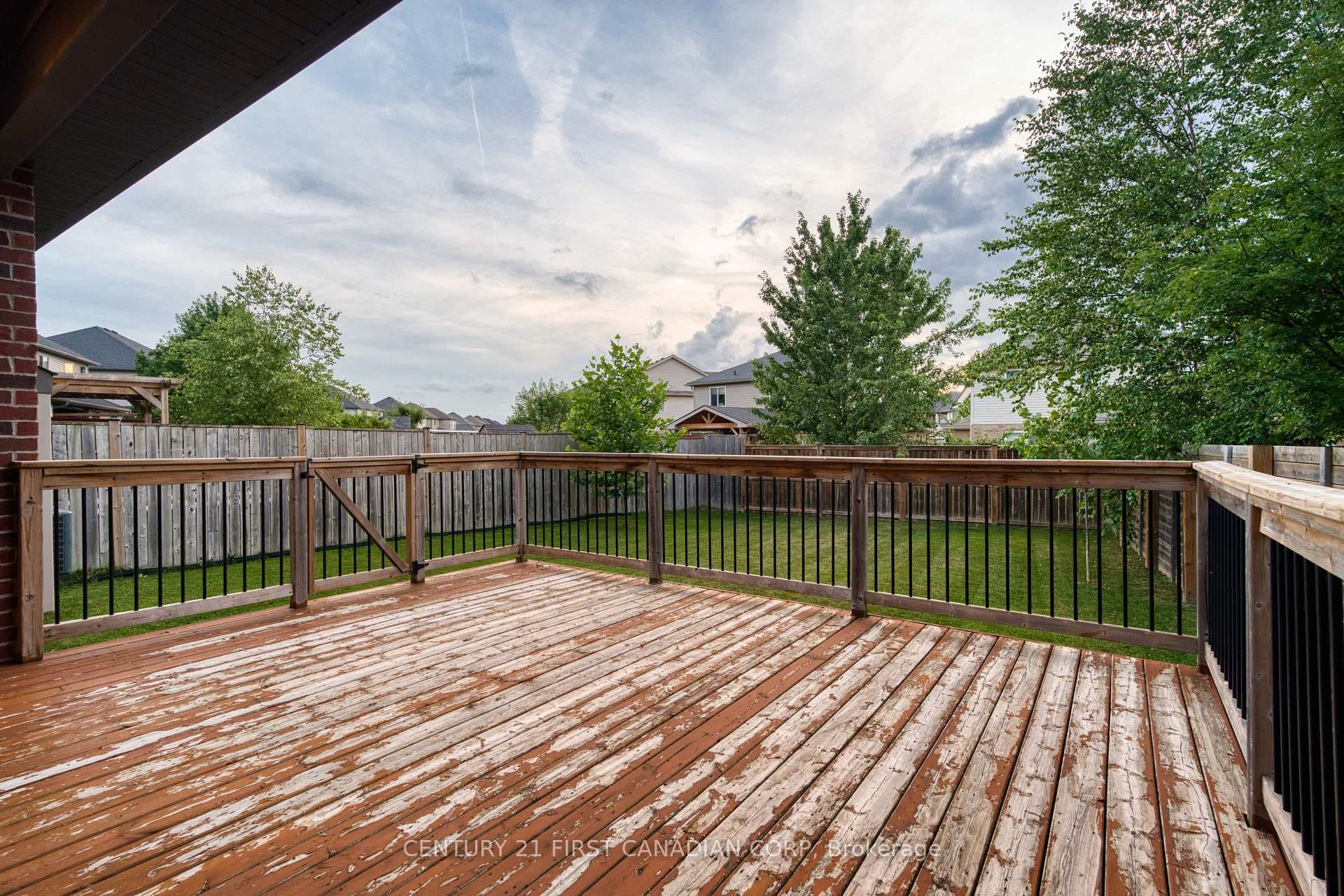 3429 Singleton Avenue photo 39