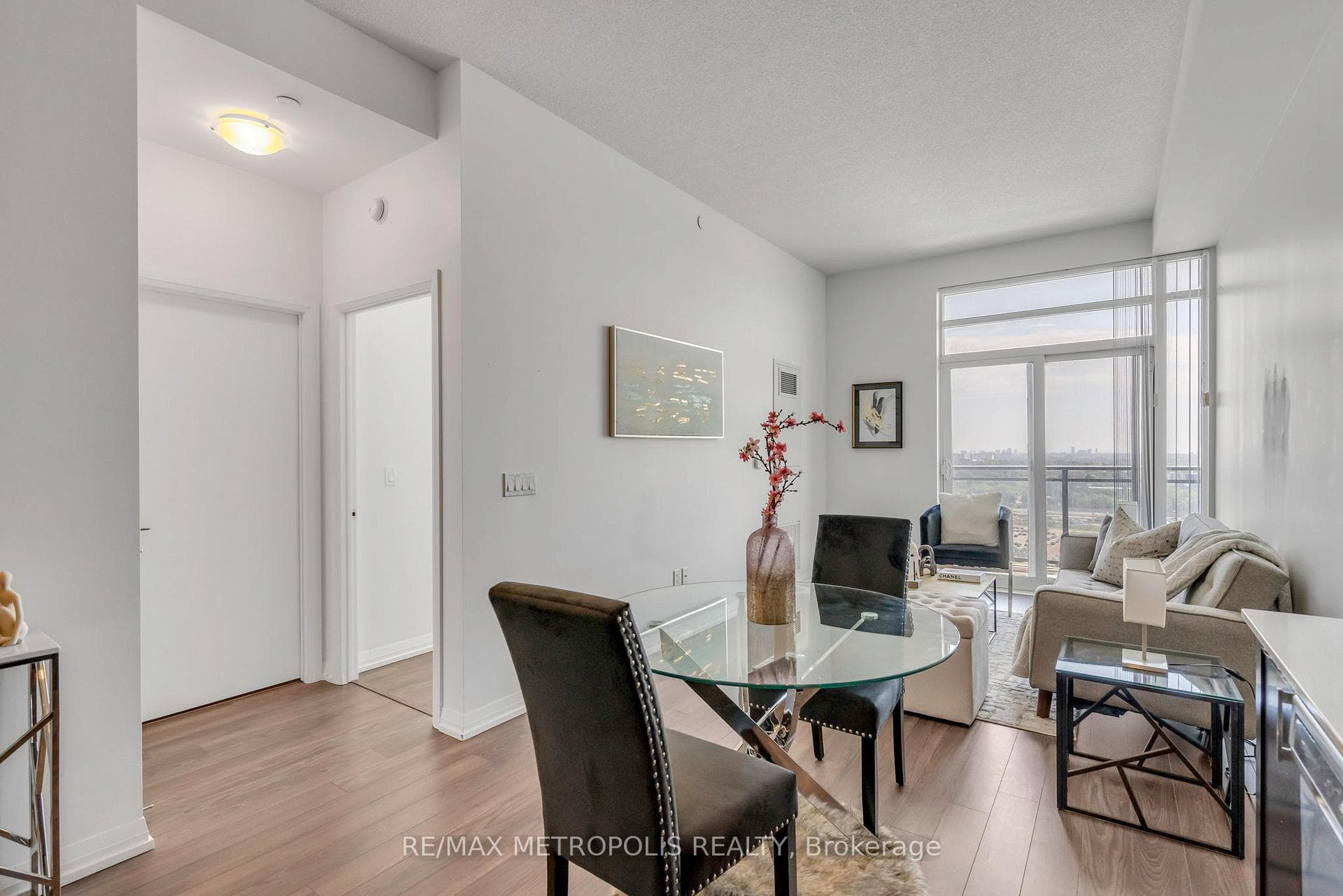 55 Ann O'Reilly Road Unit 2106 photo 9