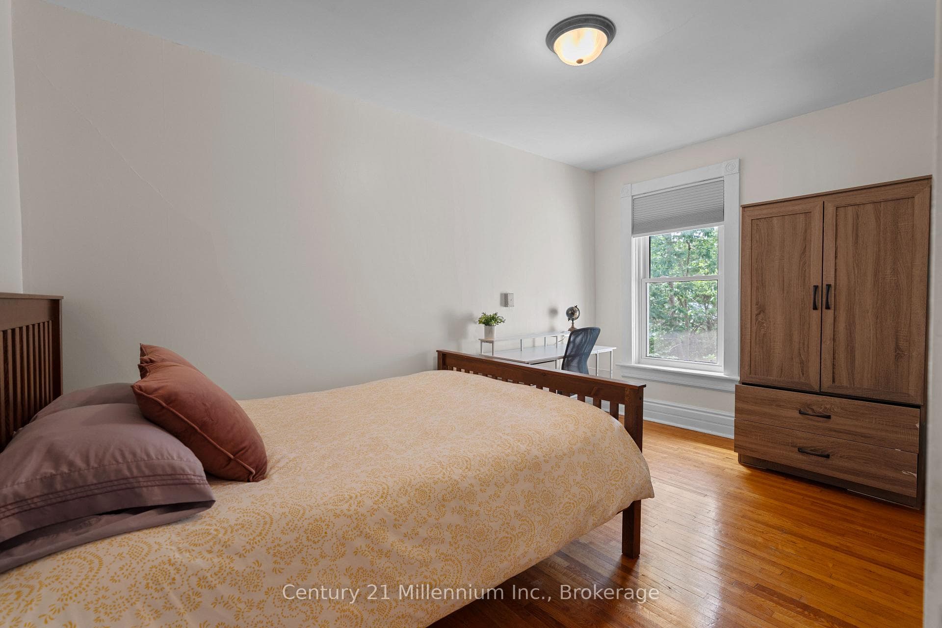 329 7th Street photo 24