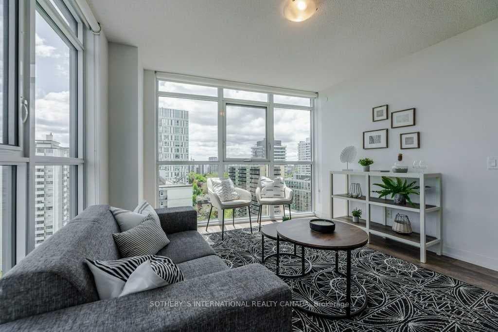 125 Redpath Avenue Unit 1710 photo 10