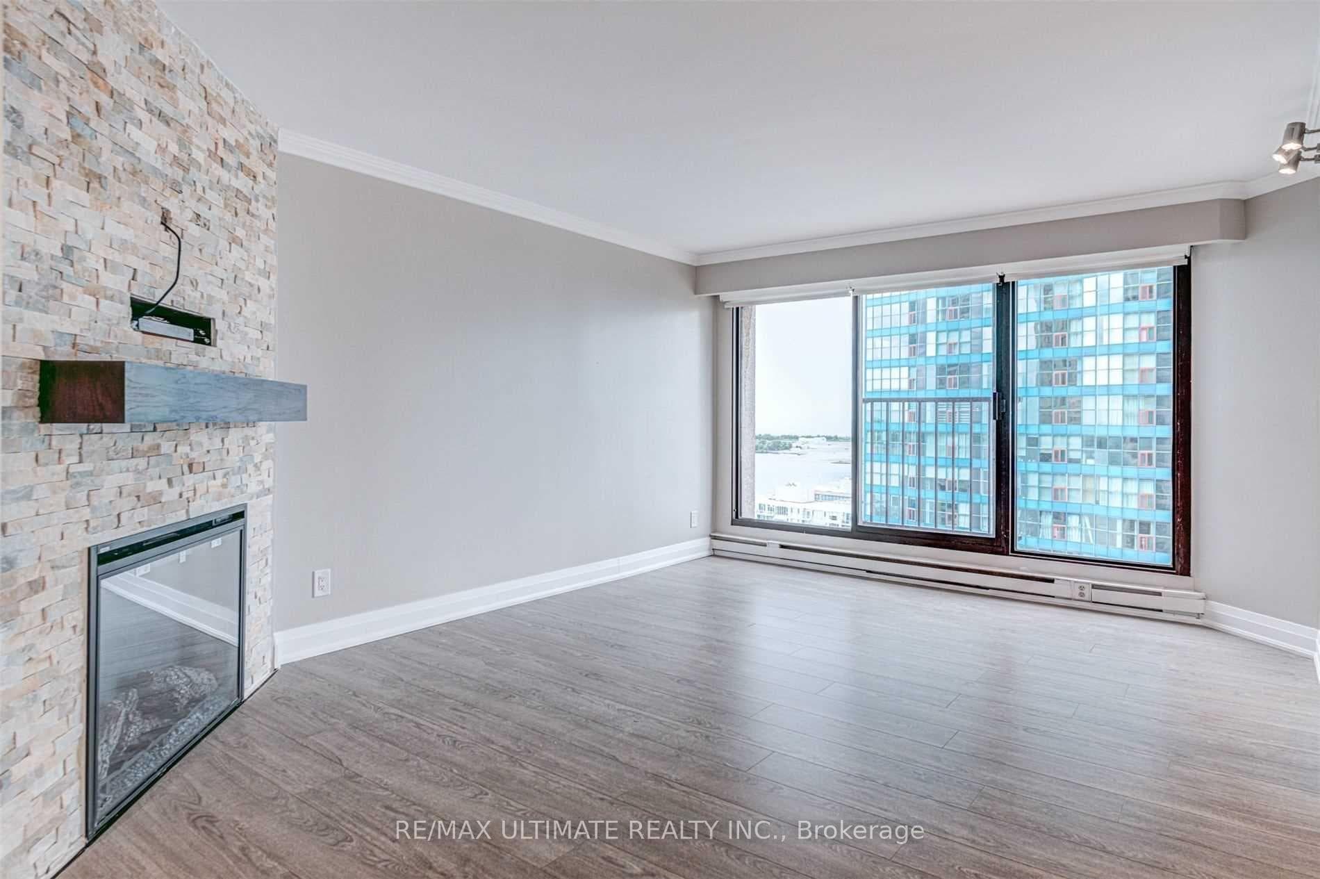 55 Harbour Square Unit 2416 photo 2