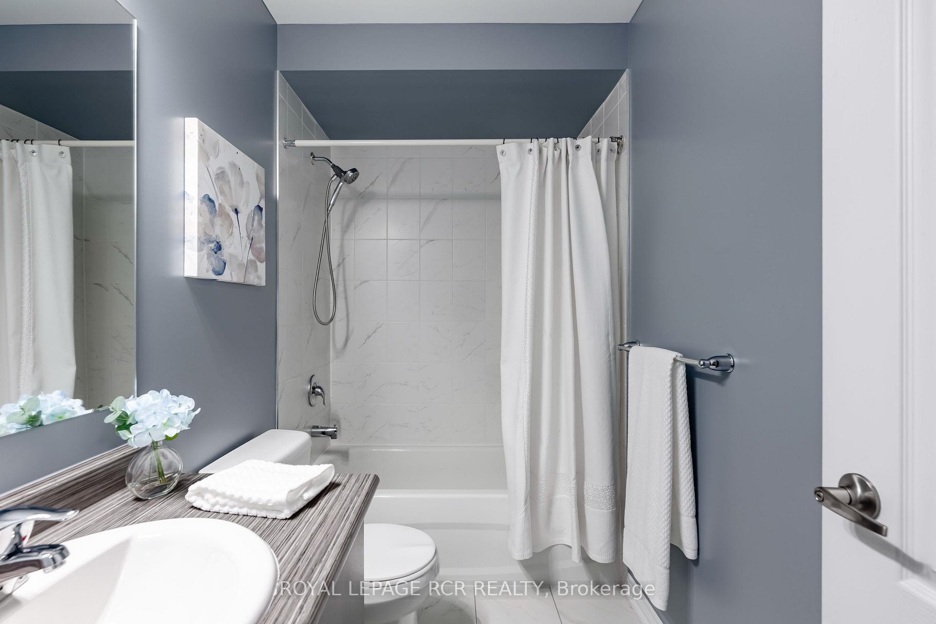 141 Clark Street photo 26
