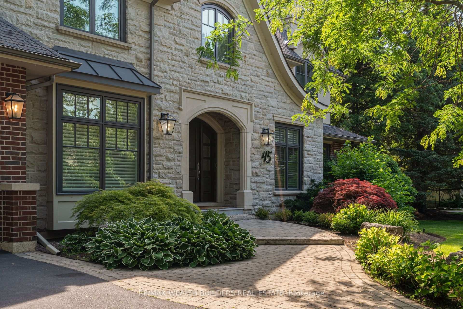 45 Shorewood Place photo 4