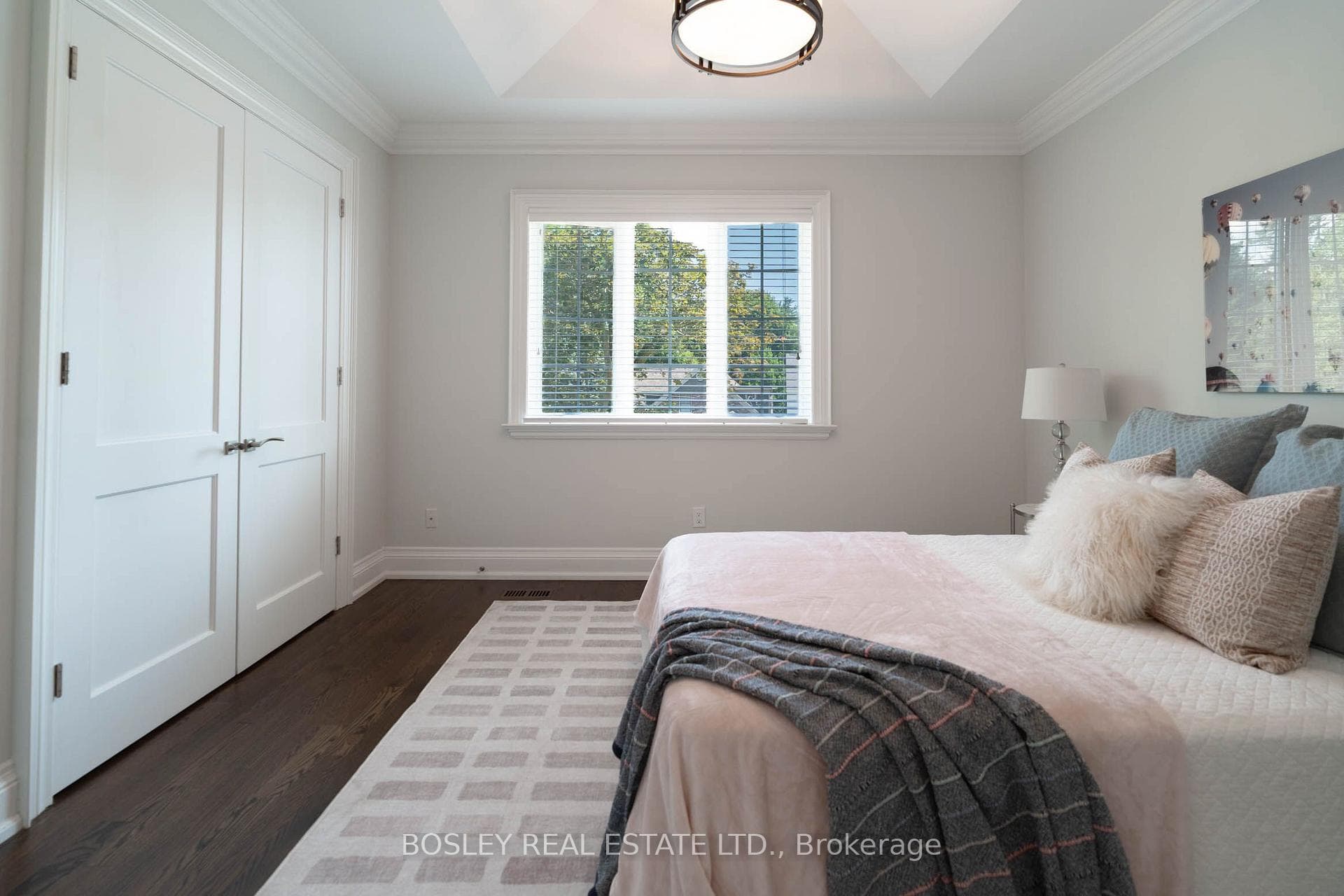 61 Rykert Crescent photo 28