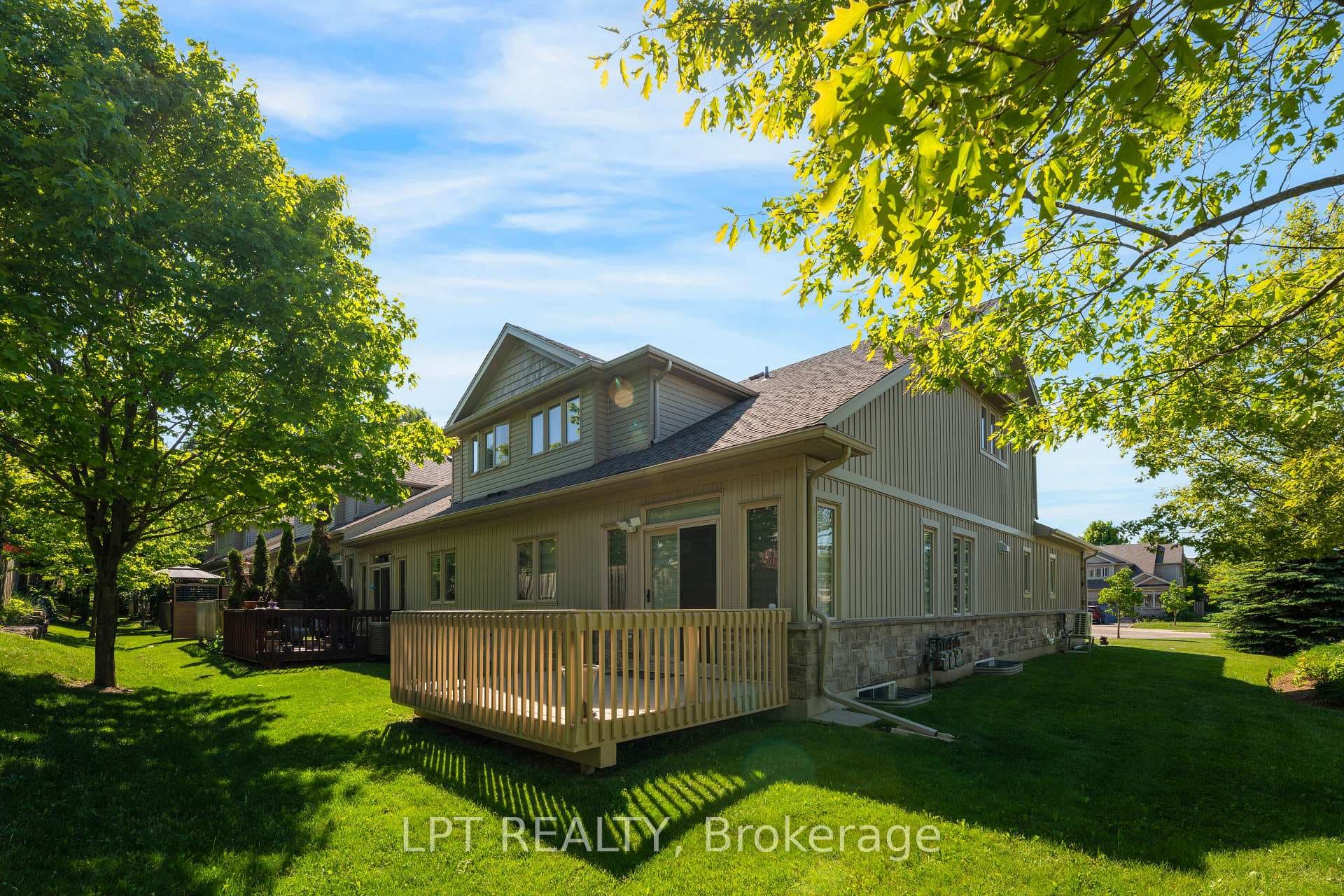795 Laurelwood Drive Unit 13 photo 39