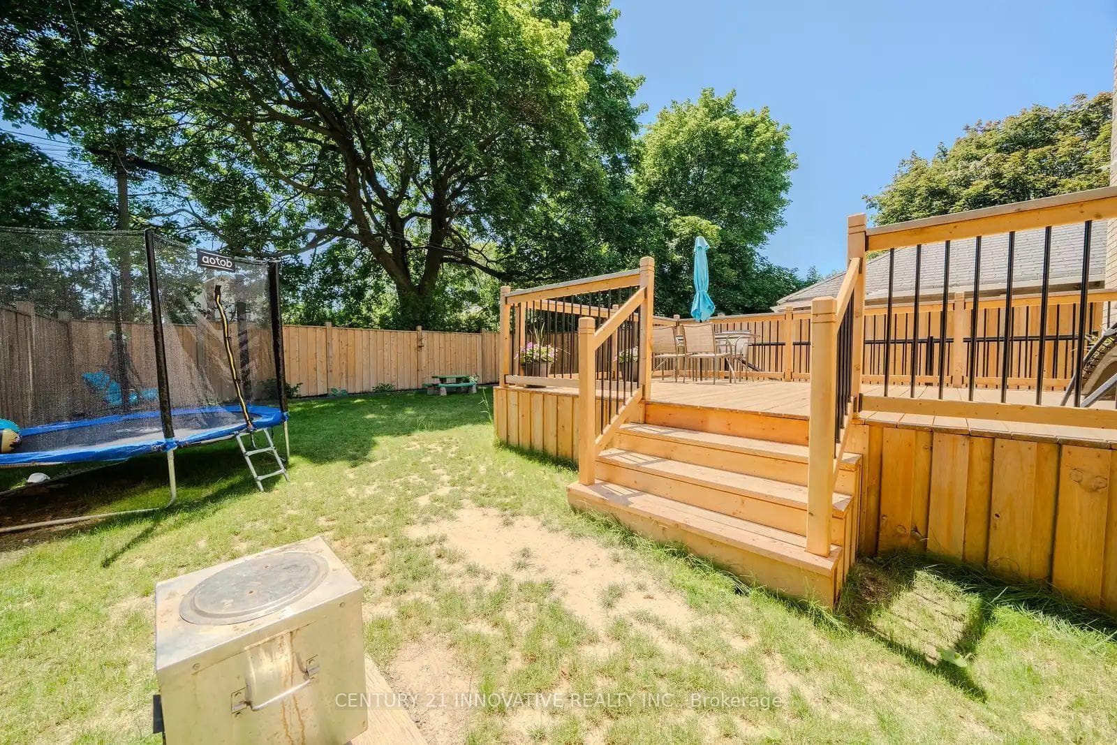 435 Miller Avenue photo 49