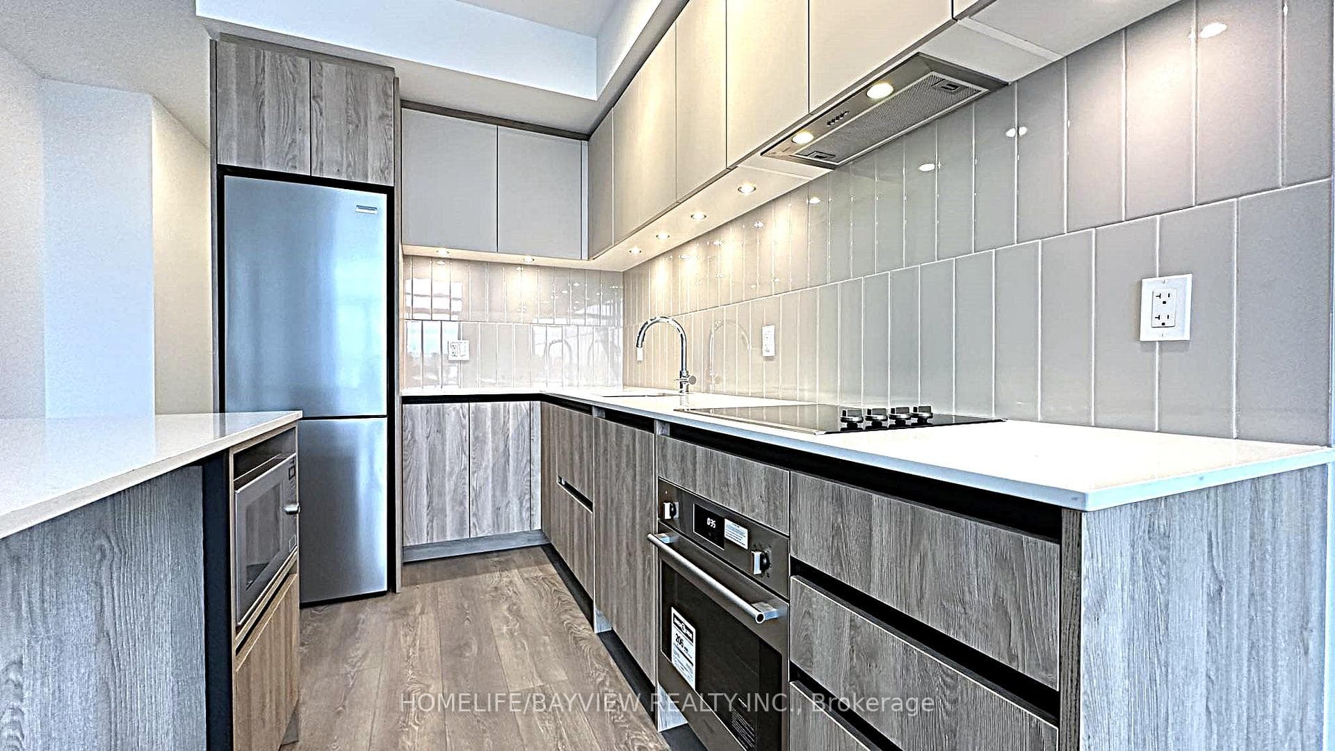 8 Beverley Glen Boulevard Unit 603 photo 13