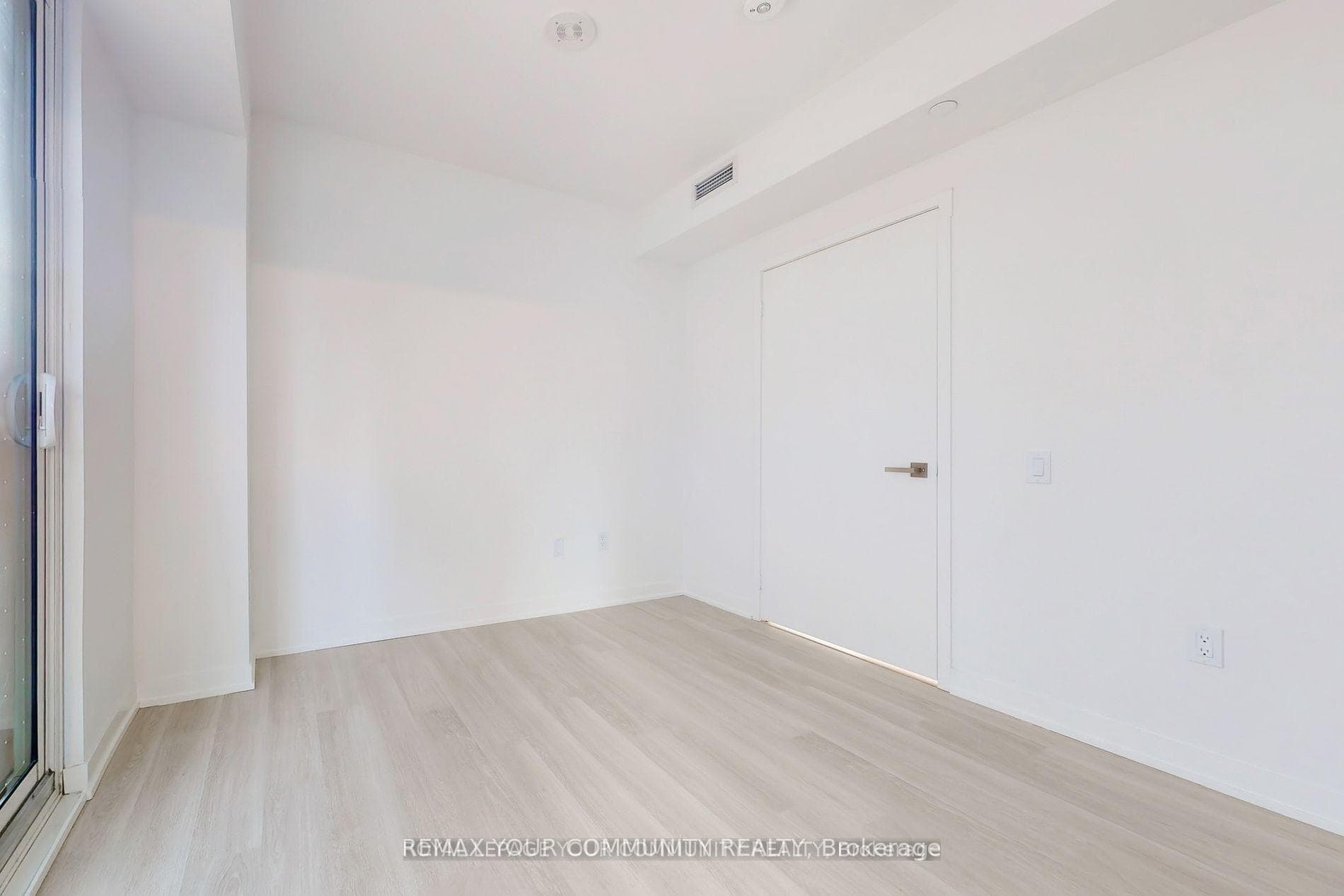 500 Wilson Avenue Unit 437 photo 11