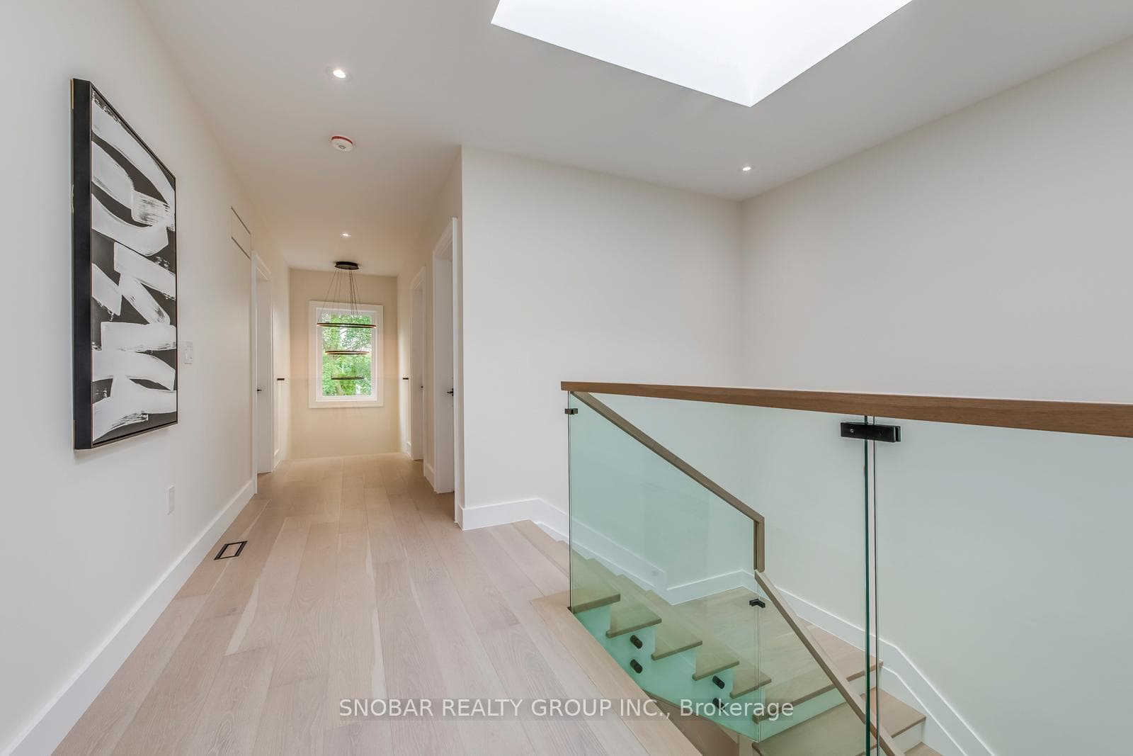123 Edgecroft Road photo 31