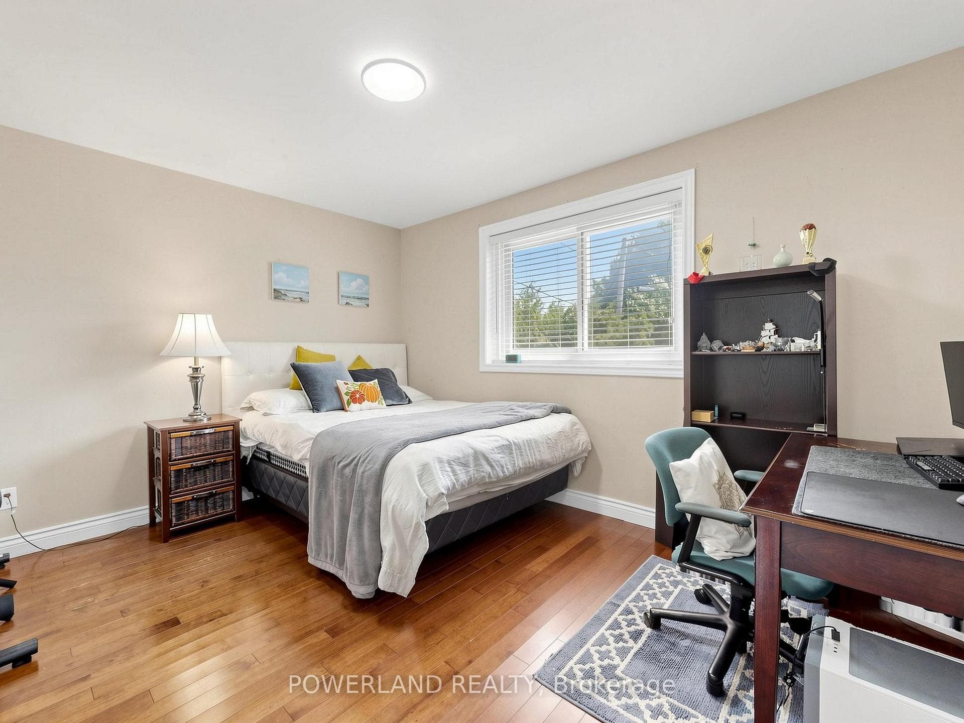 7 Laurentide Avenue photo 25