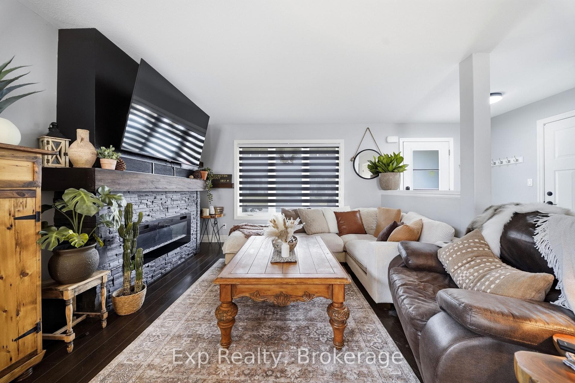 7 Tessa Boulevard photo 8