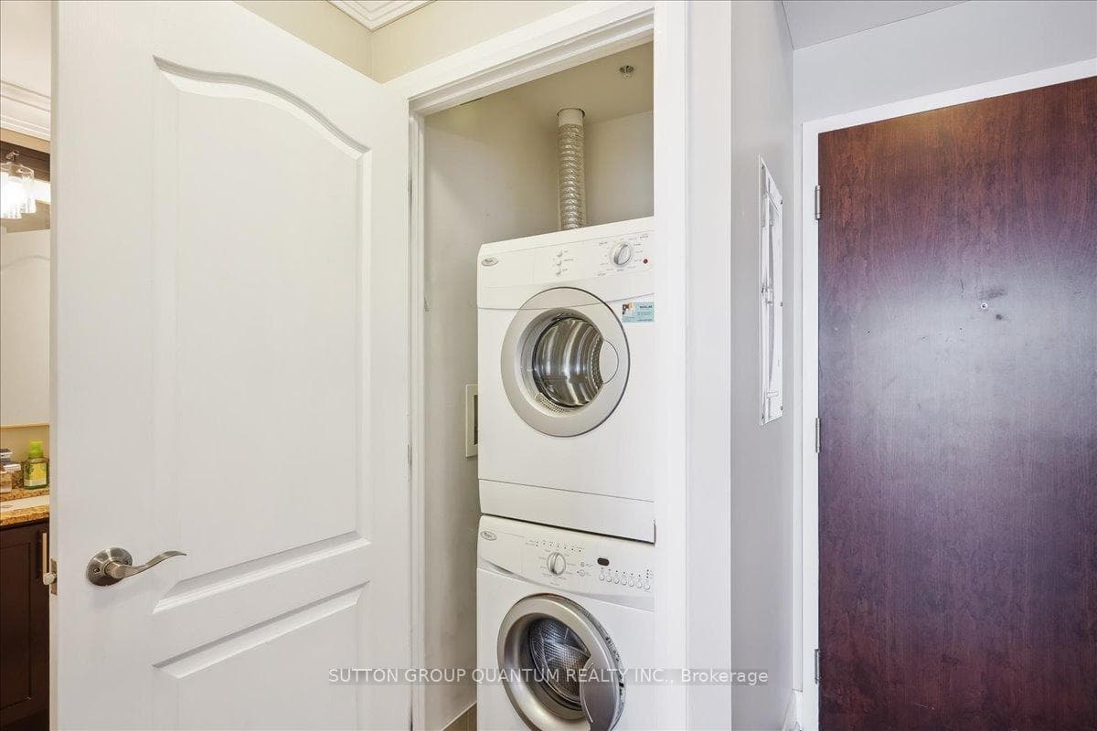 2480 Prince Michael Drive Unit 628 photo 26