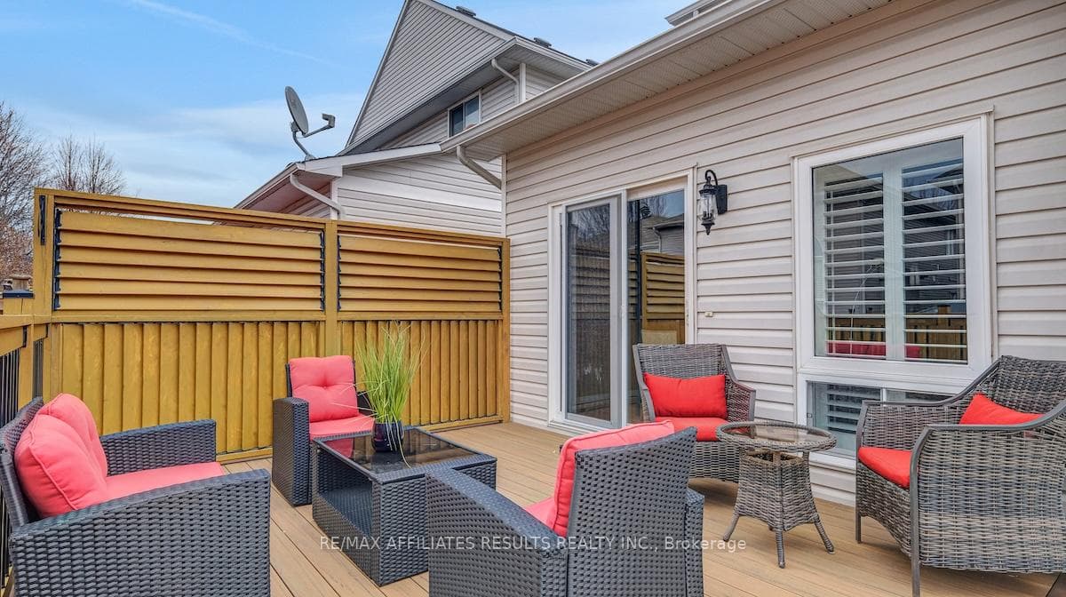 41 Fairlop Way photo 43