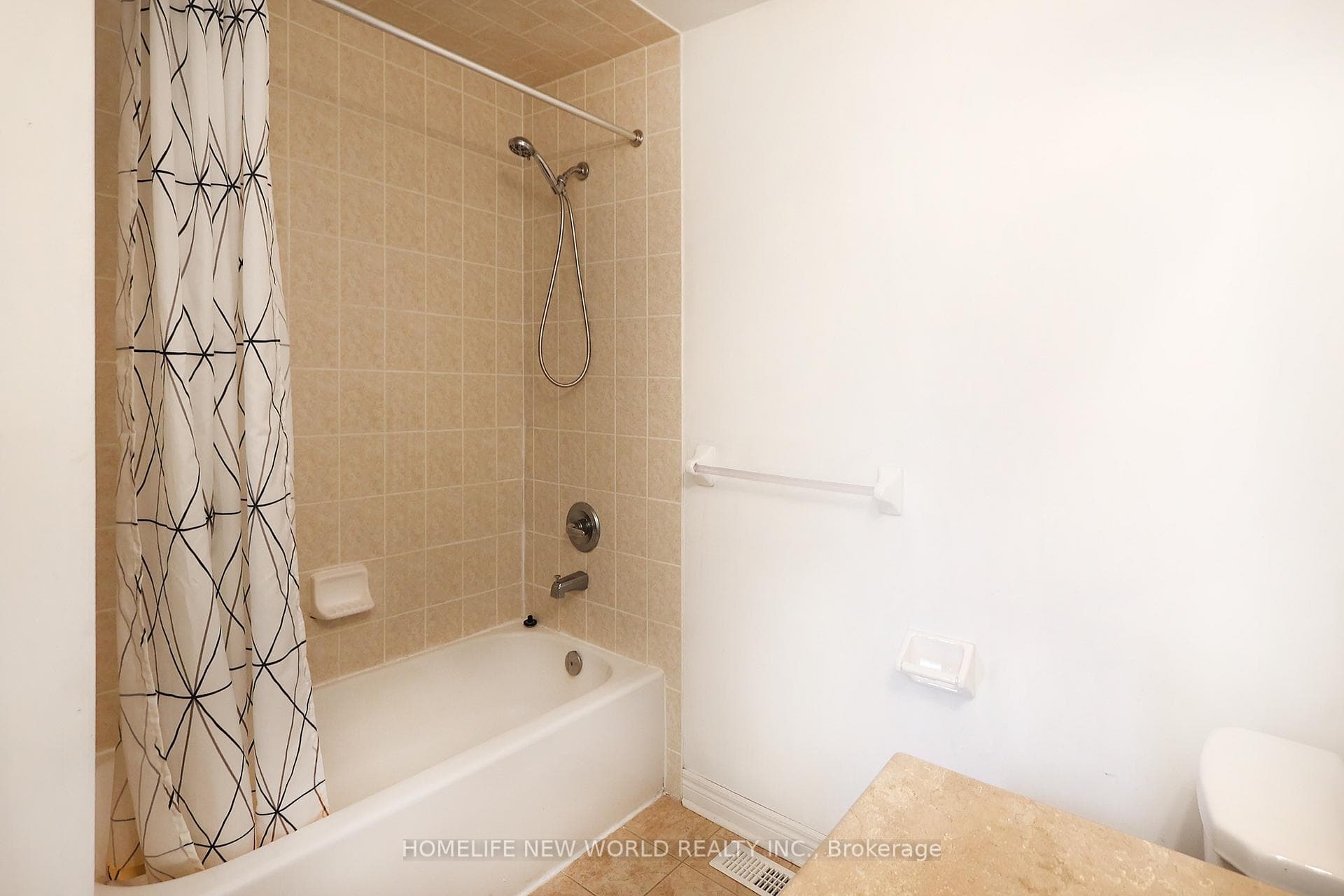41 Pulpwood Cres Crescent Unit Unit 3 photo 6