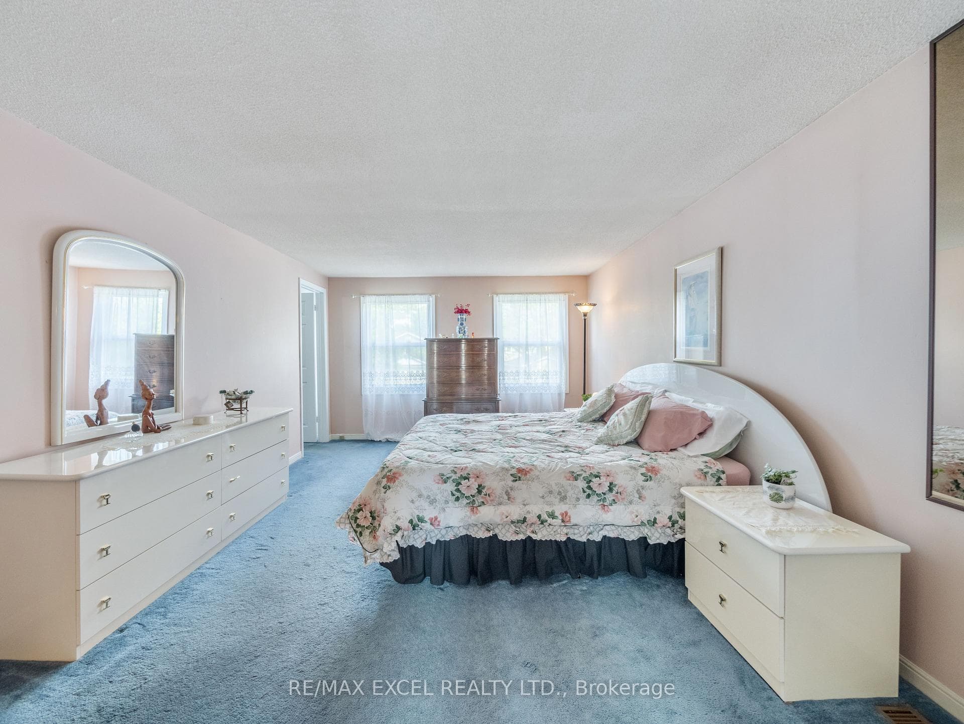 161 York Hill Boulevard photo 20