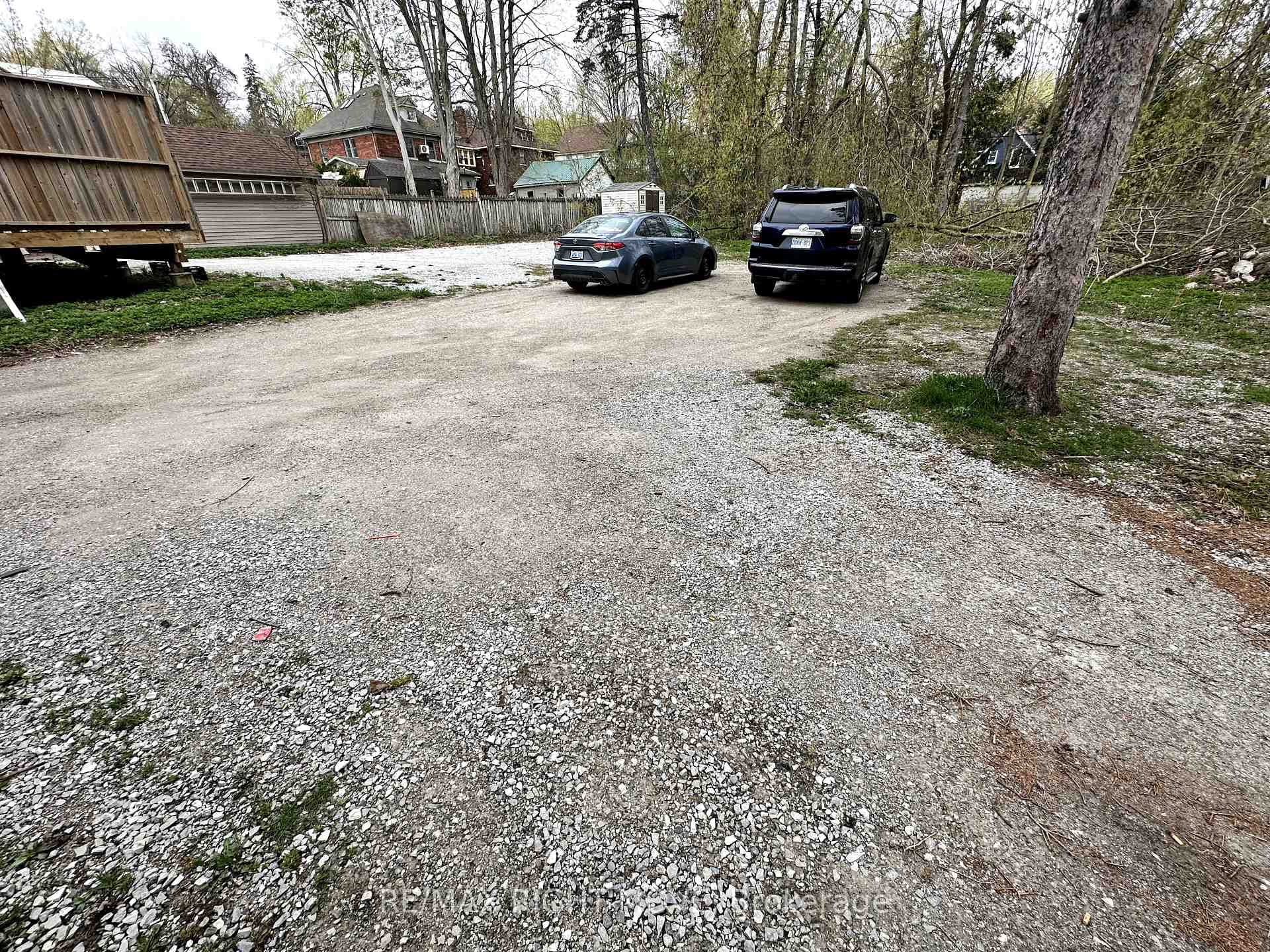 96 Neywash Street photo 22