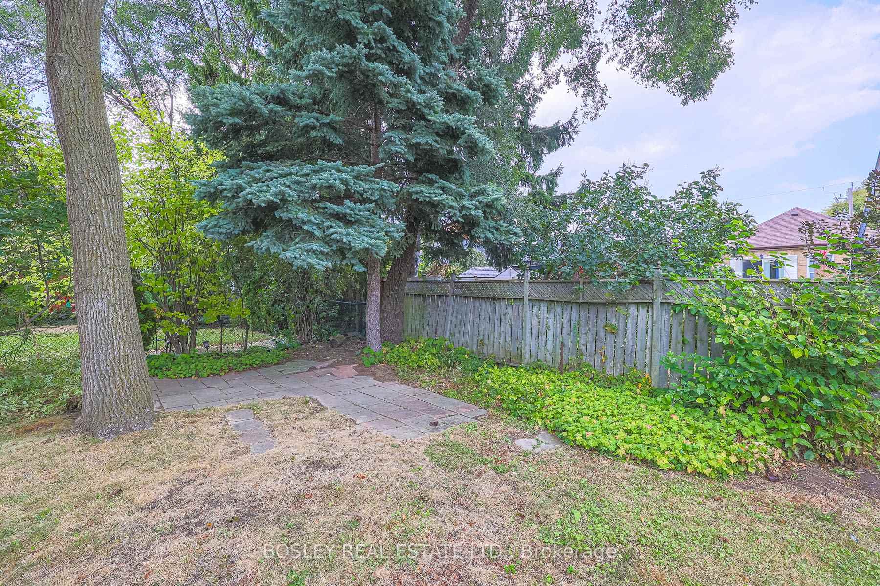 11 Elswick Road photo 38