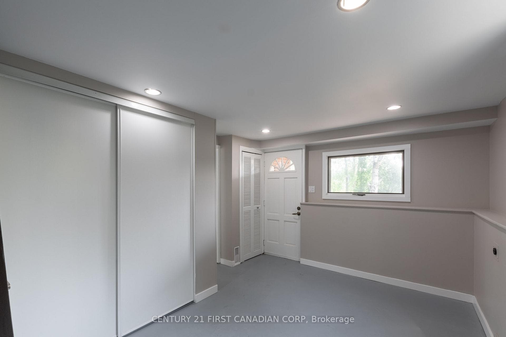 7443 Bond Road photo 14