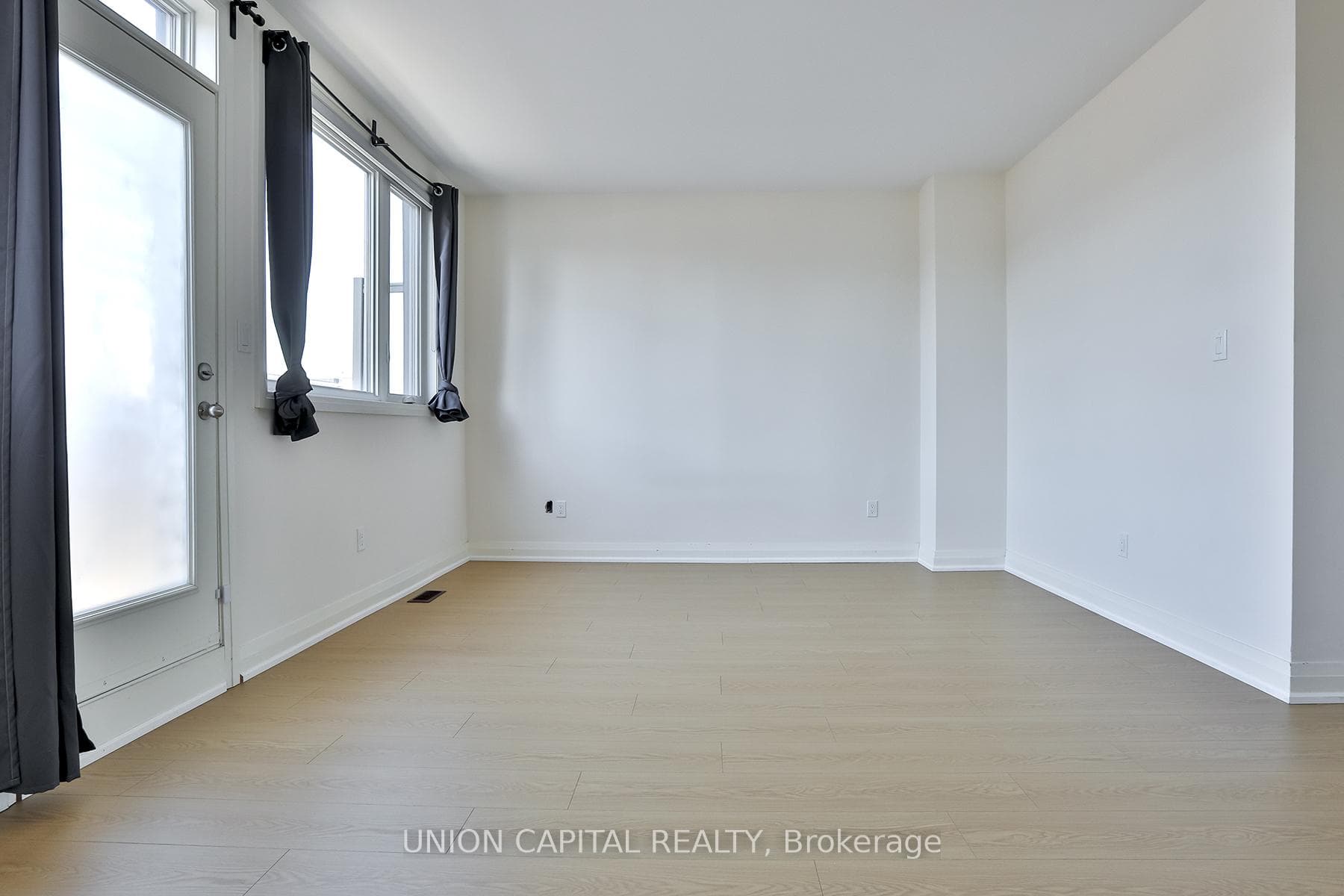 46 William Saville Street photo 22