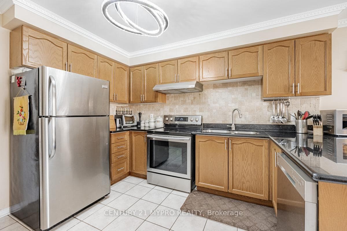 46 Apollo Road photo 11