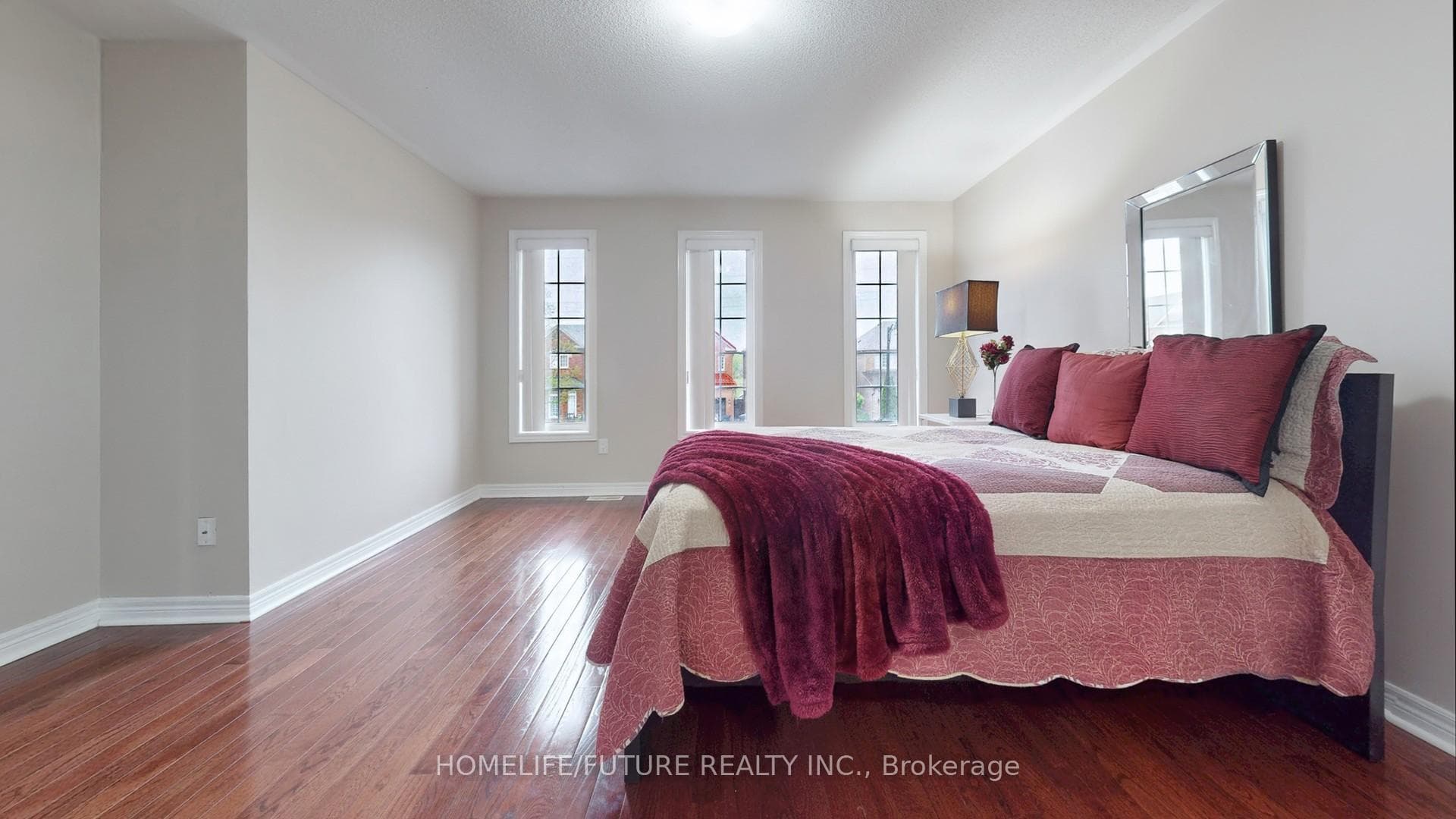 59 Pogonia Street photo 35