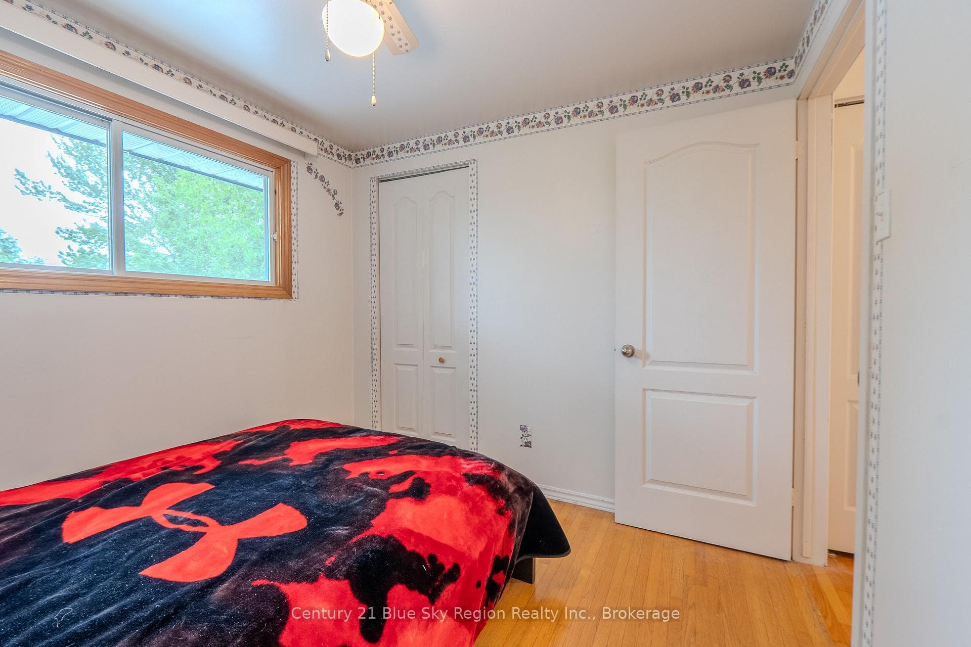 245 Michener Drive photo 36