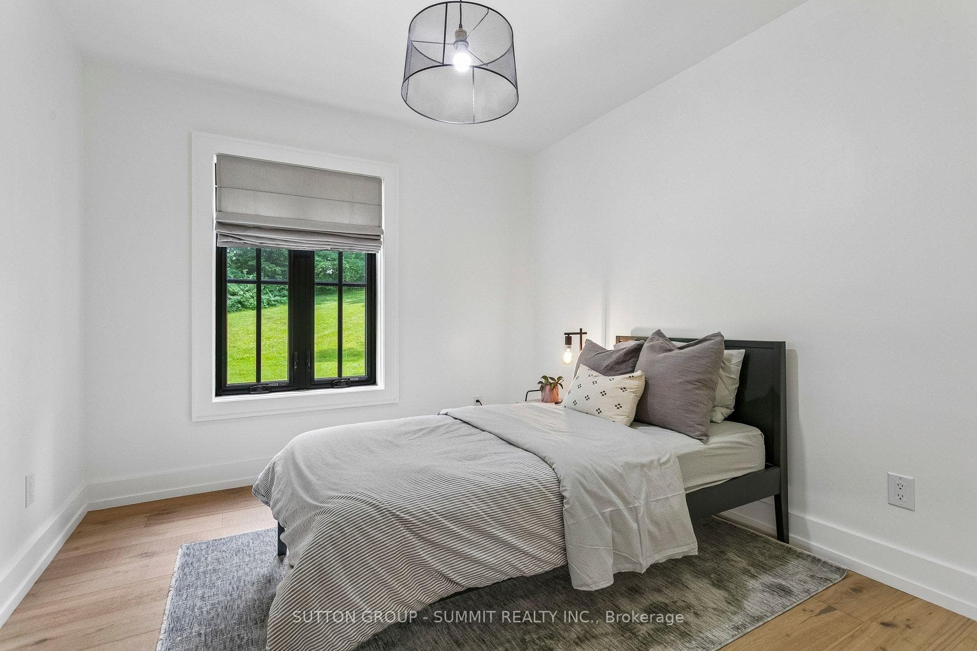 1315 Britannia Road photo 30