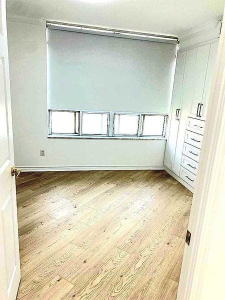 35 Kingsbridge Garden Circle Unit 1008 photo 22