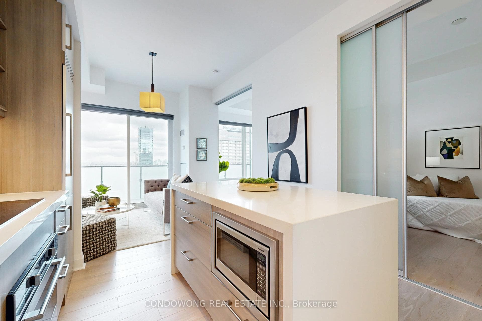 1080 Bay Street Unit 4407 photo 2