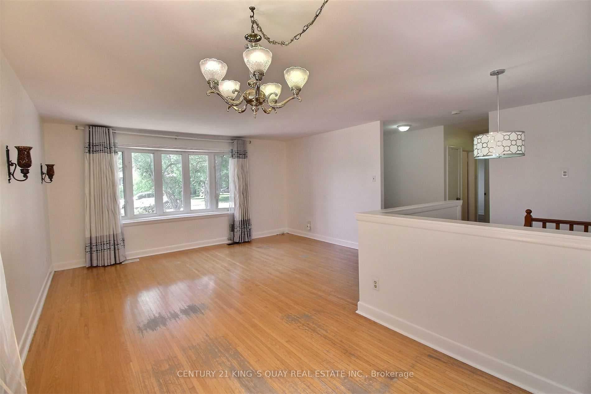 29 Tangmere Road photo 3