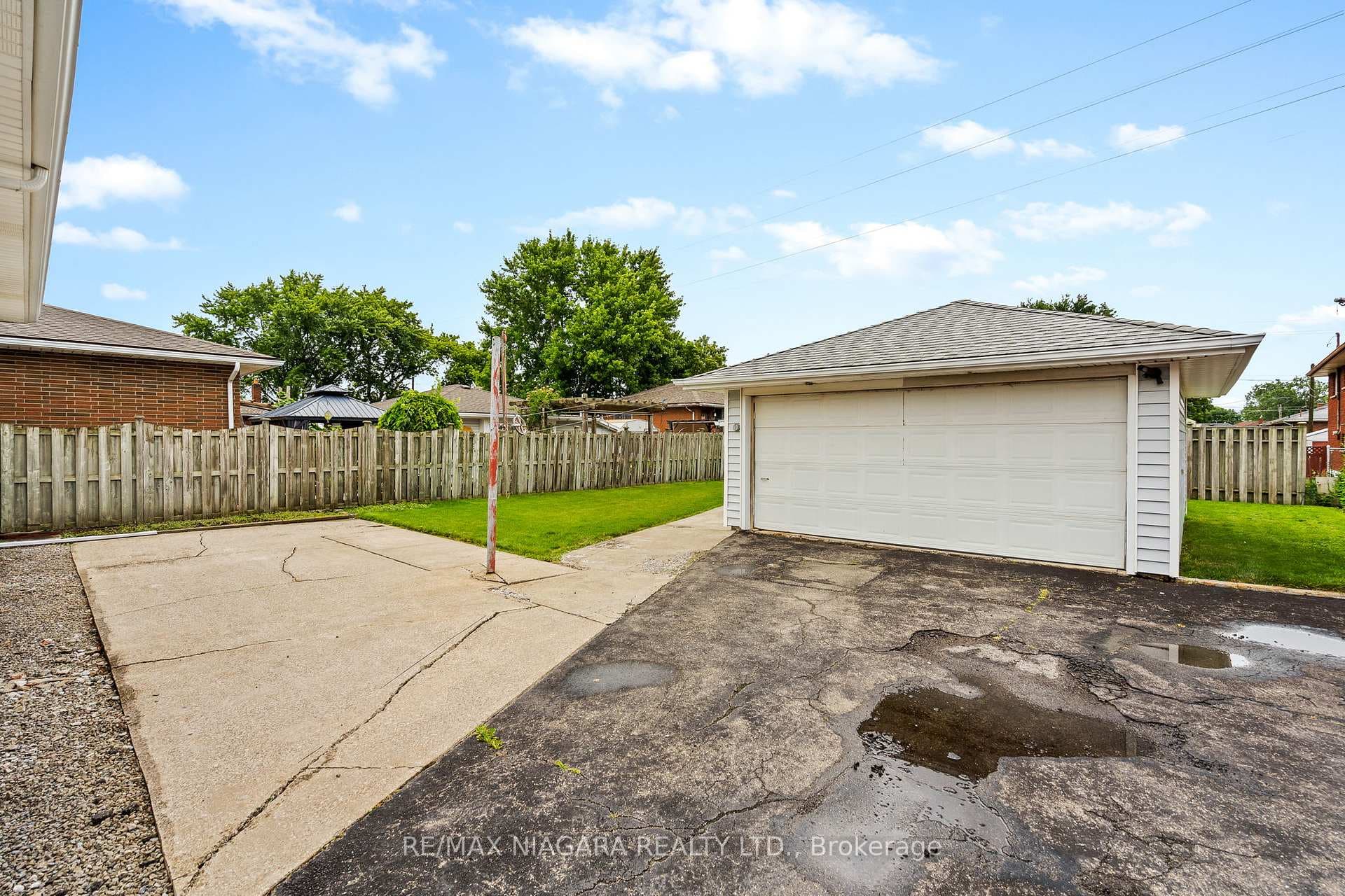 141 Mercury Avenue photo 25
