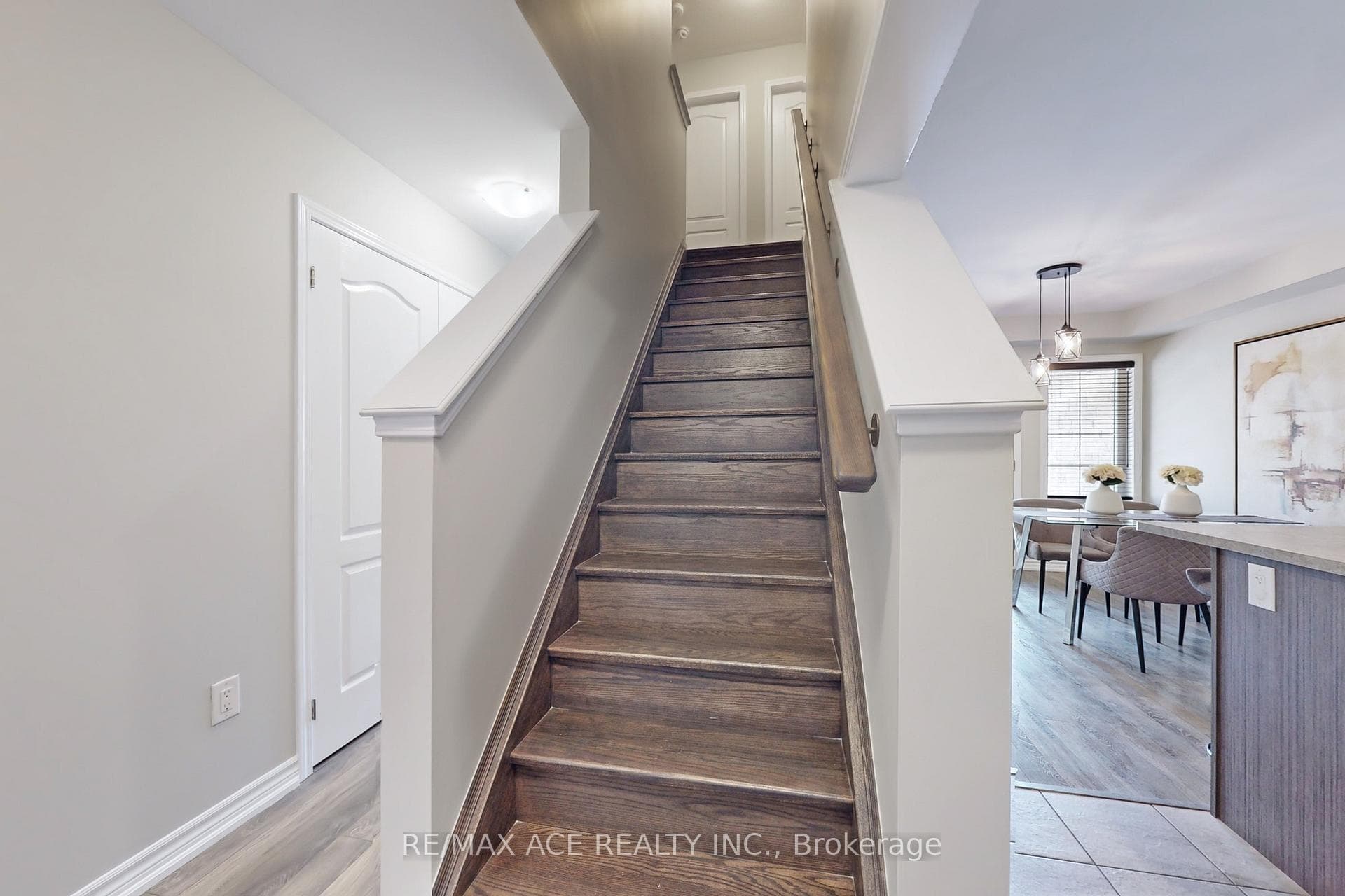 8 Goldeye Street photo 17