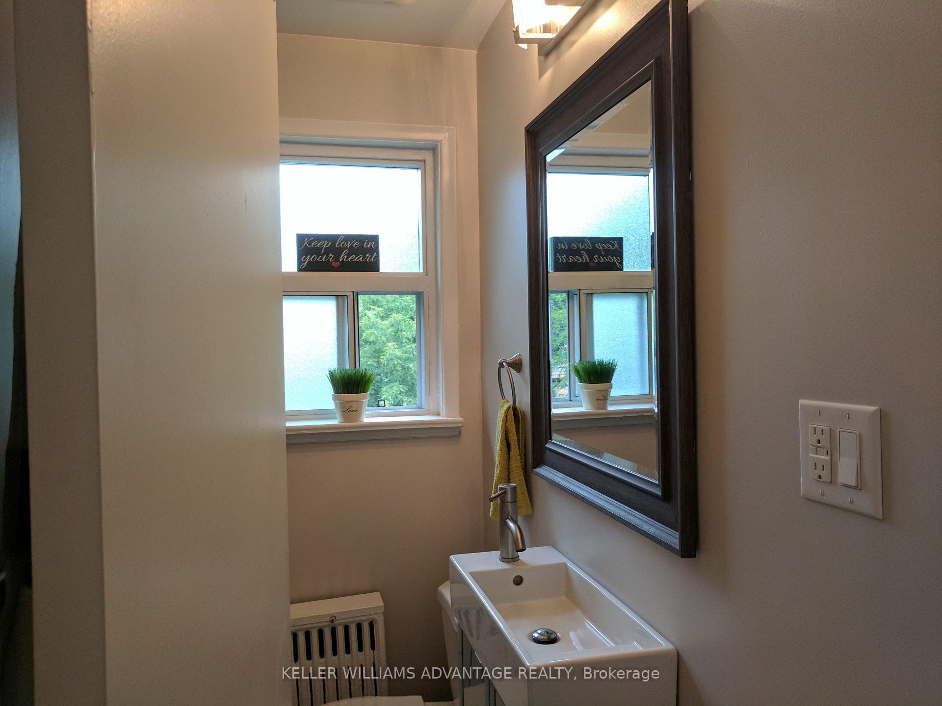 31 Glenside Avenue Unit 3rd Flr photo 7