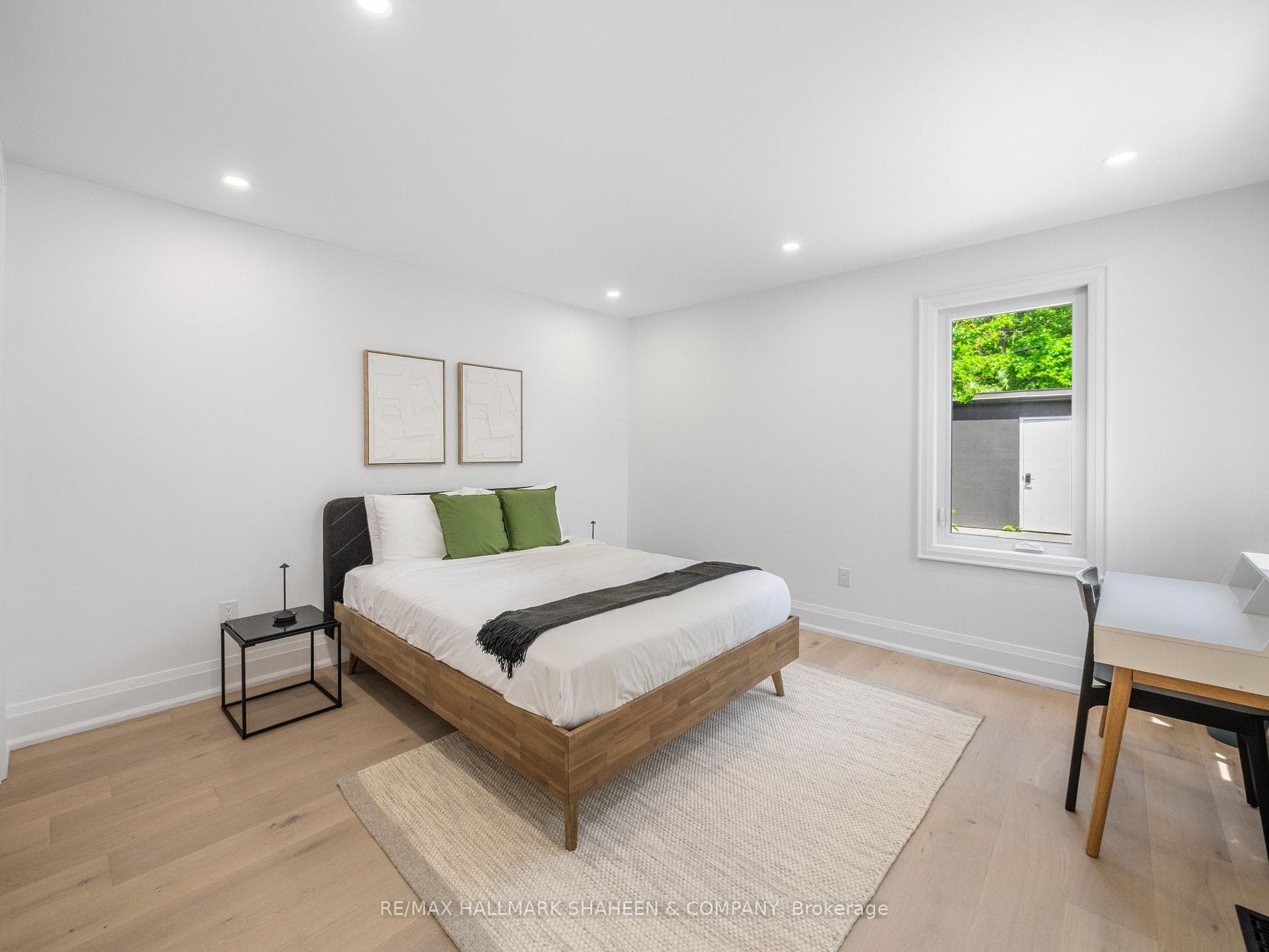357 Euclid Avenue Unit B photo 17