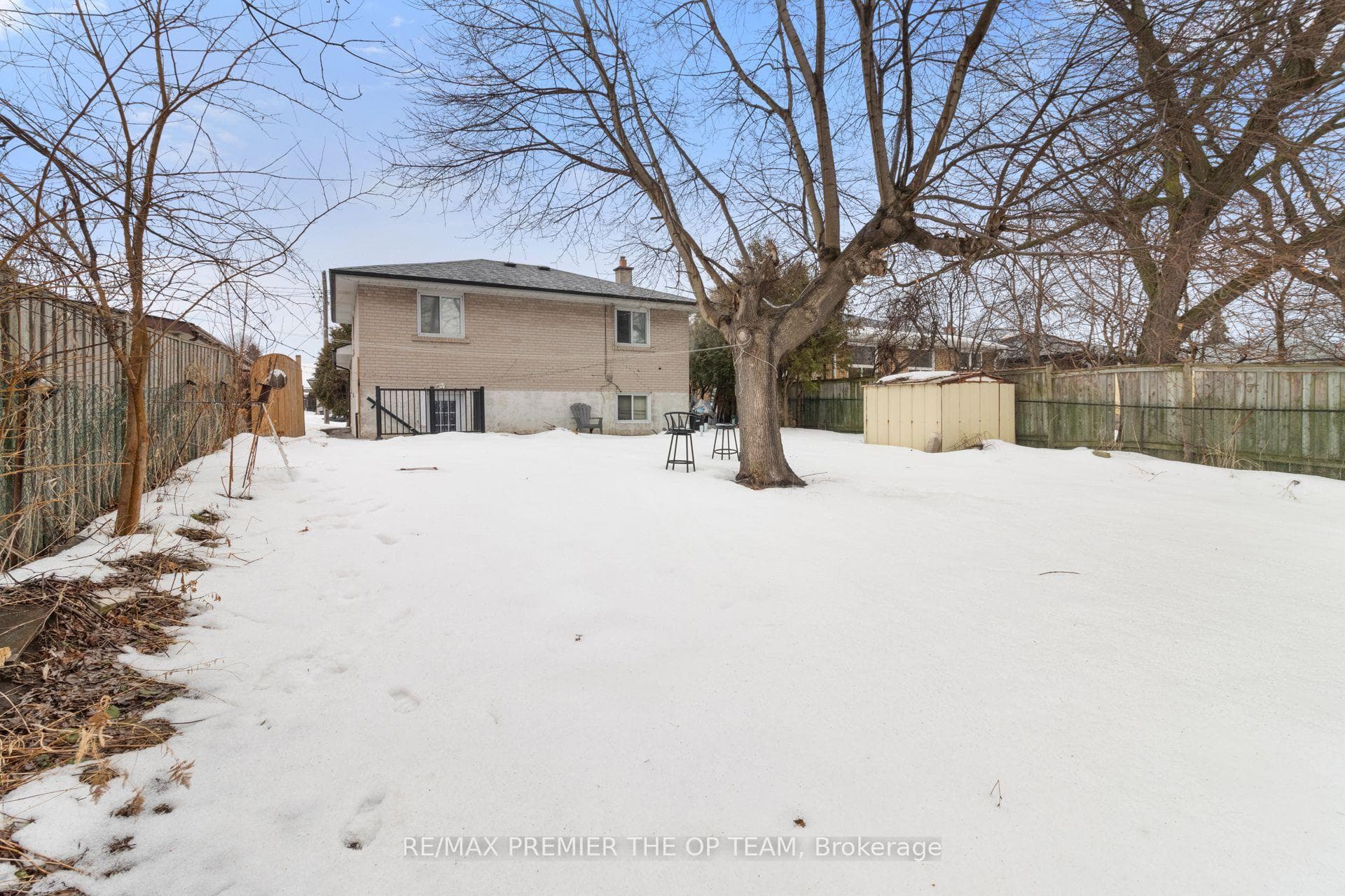 16 Brantwood Drive photo 39