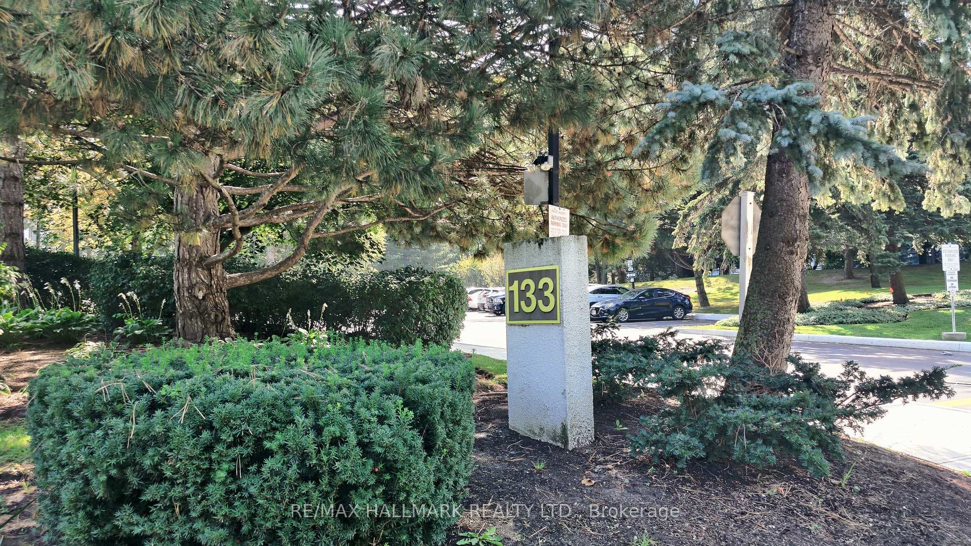 133 Torresdale Avenue Unit 707 photo 3