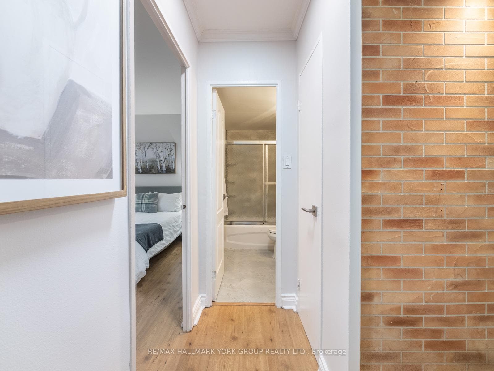1145 Logan Avenue Unit 101 photo 21