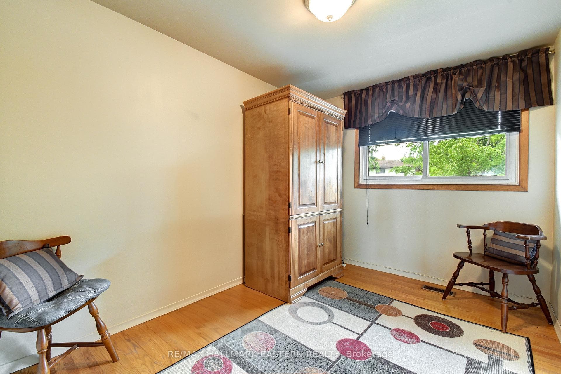 509 Montcalm Drive photo 23