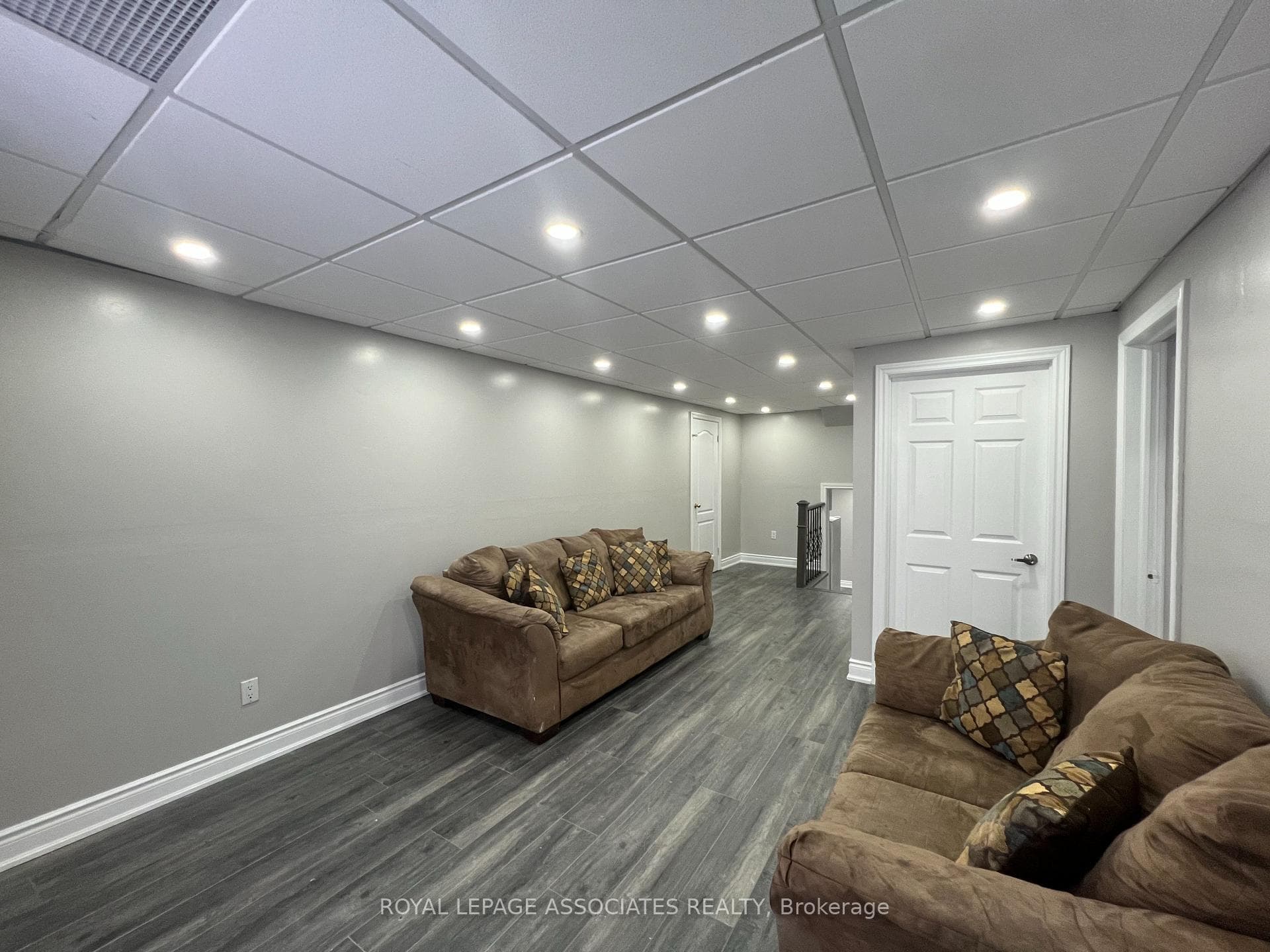 12623 Torbram Road photo 2
